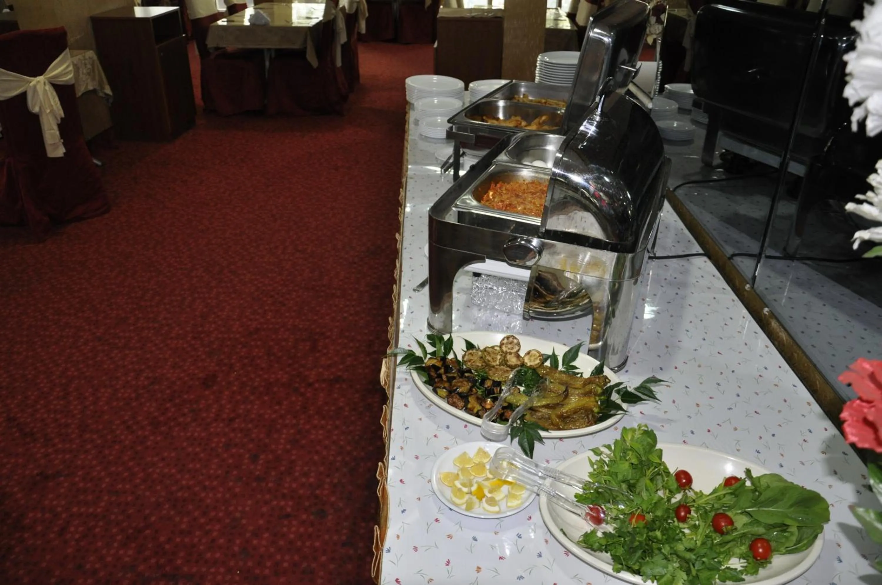 Food in Kivrak Hotel
