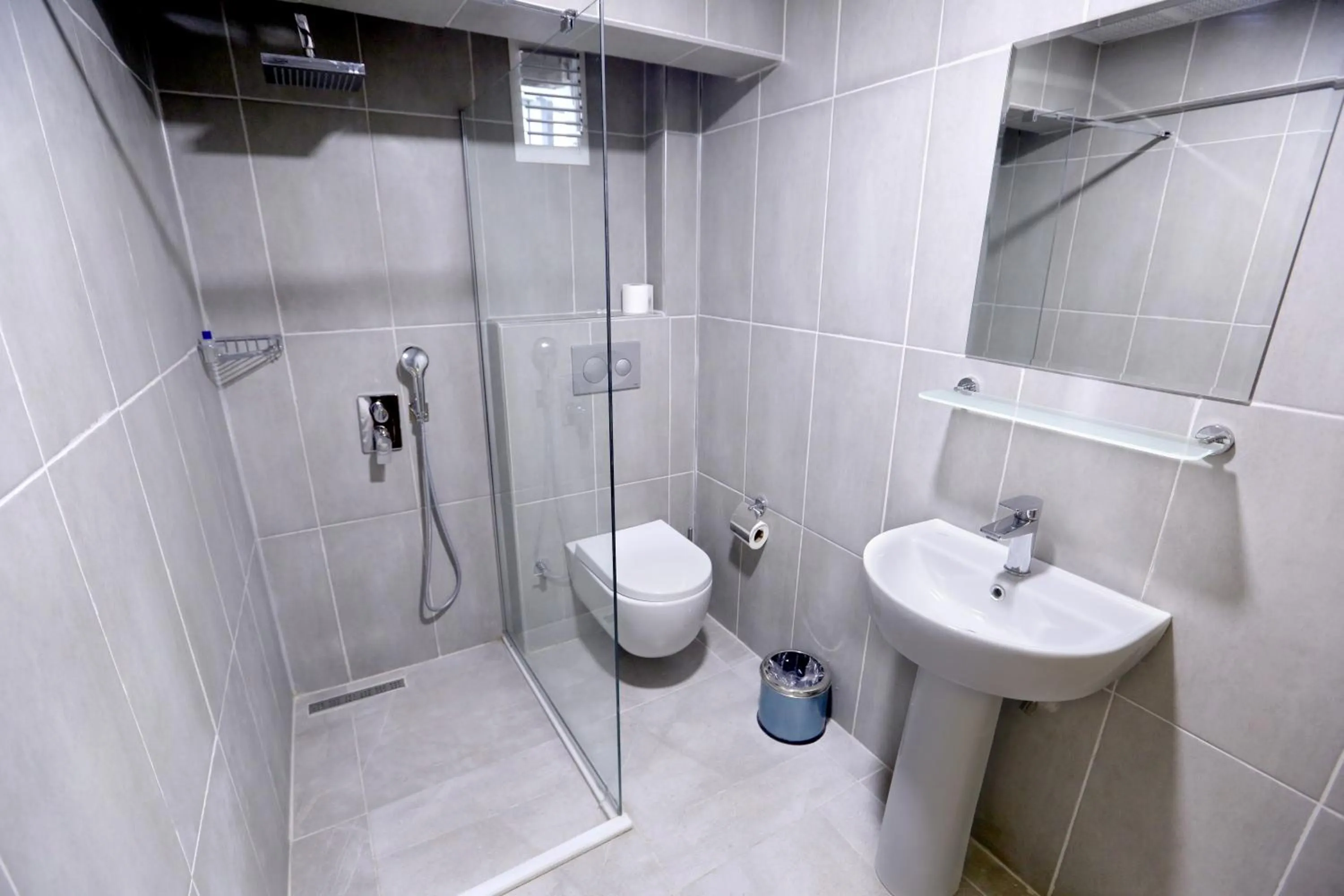 Bathroom in Kivrak Hotel