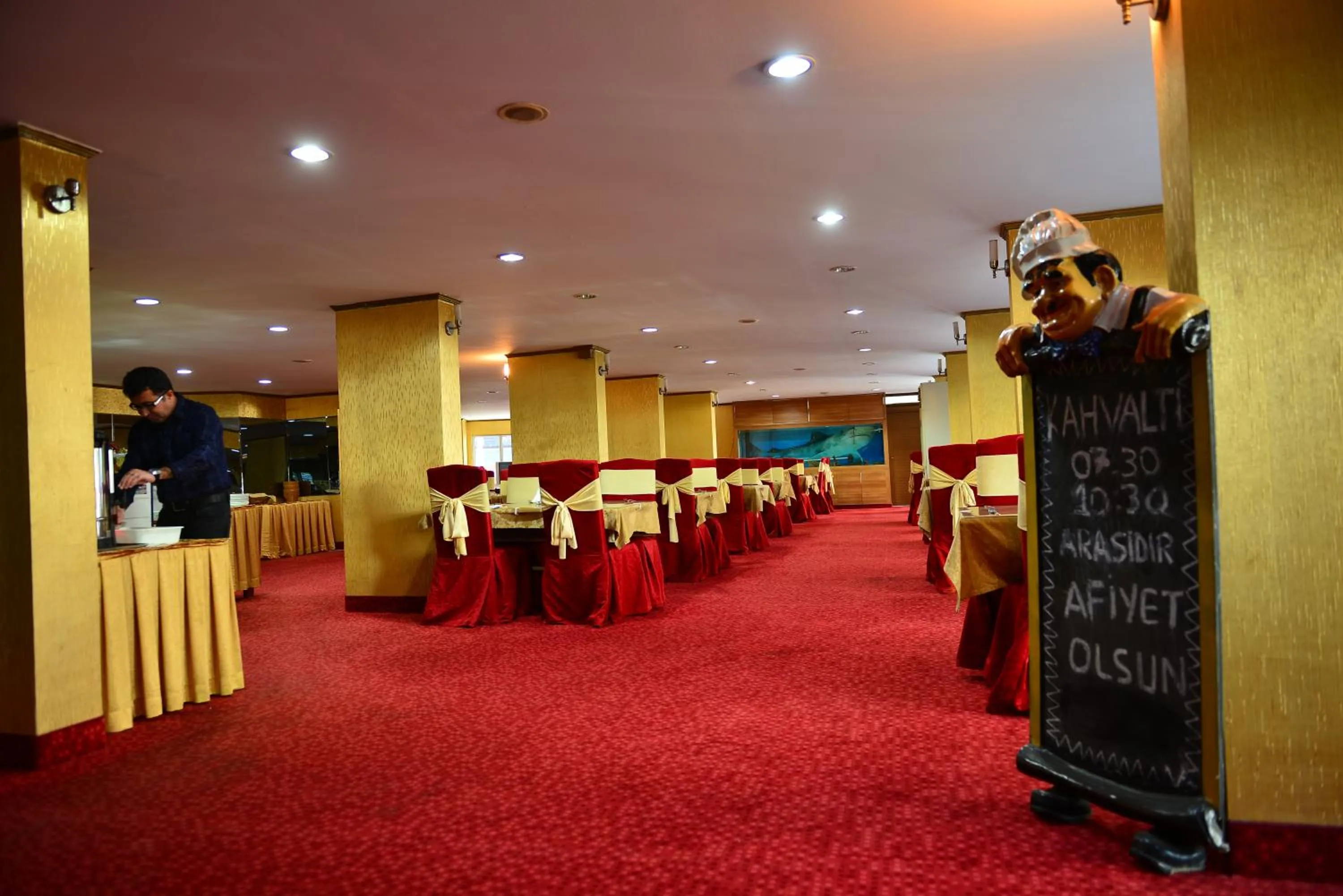 Restaurant/places to eat in Kivrak Hotel