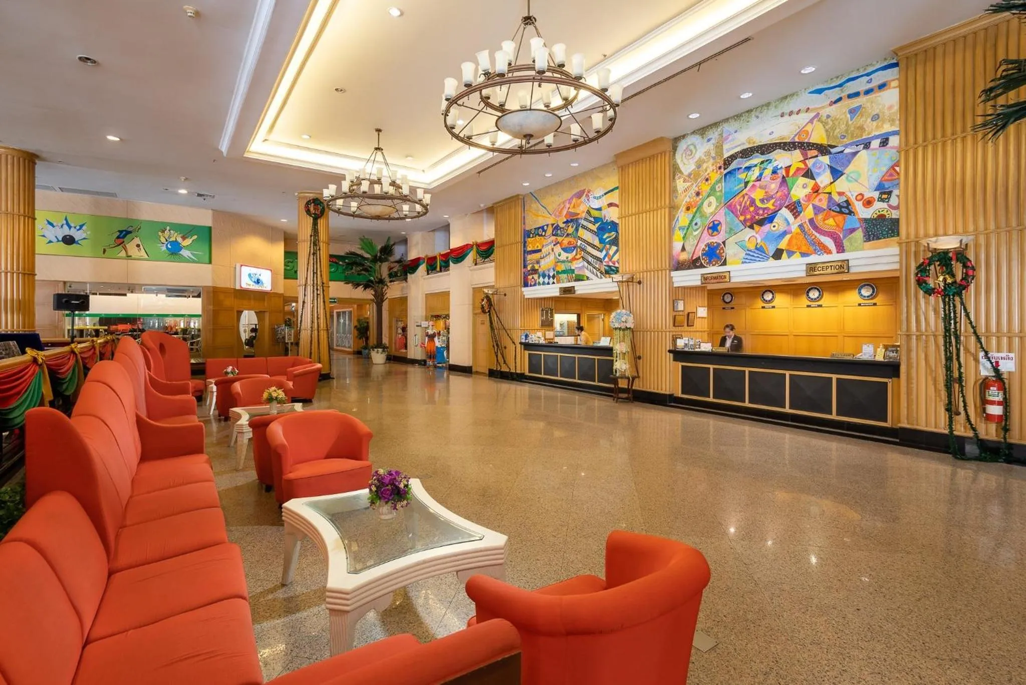 Lobby or reception in Jomtien Palm Beach Hotel and Resort