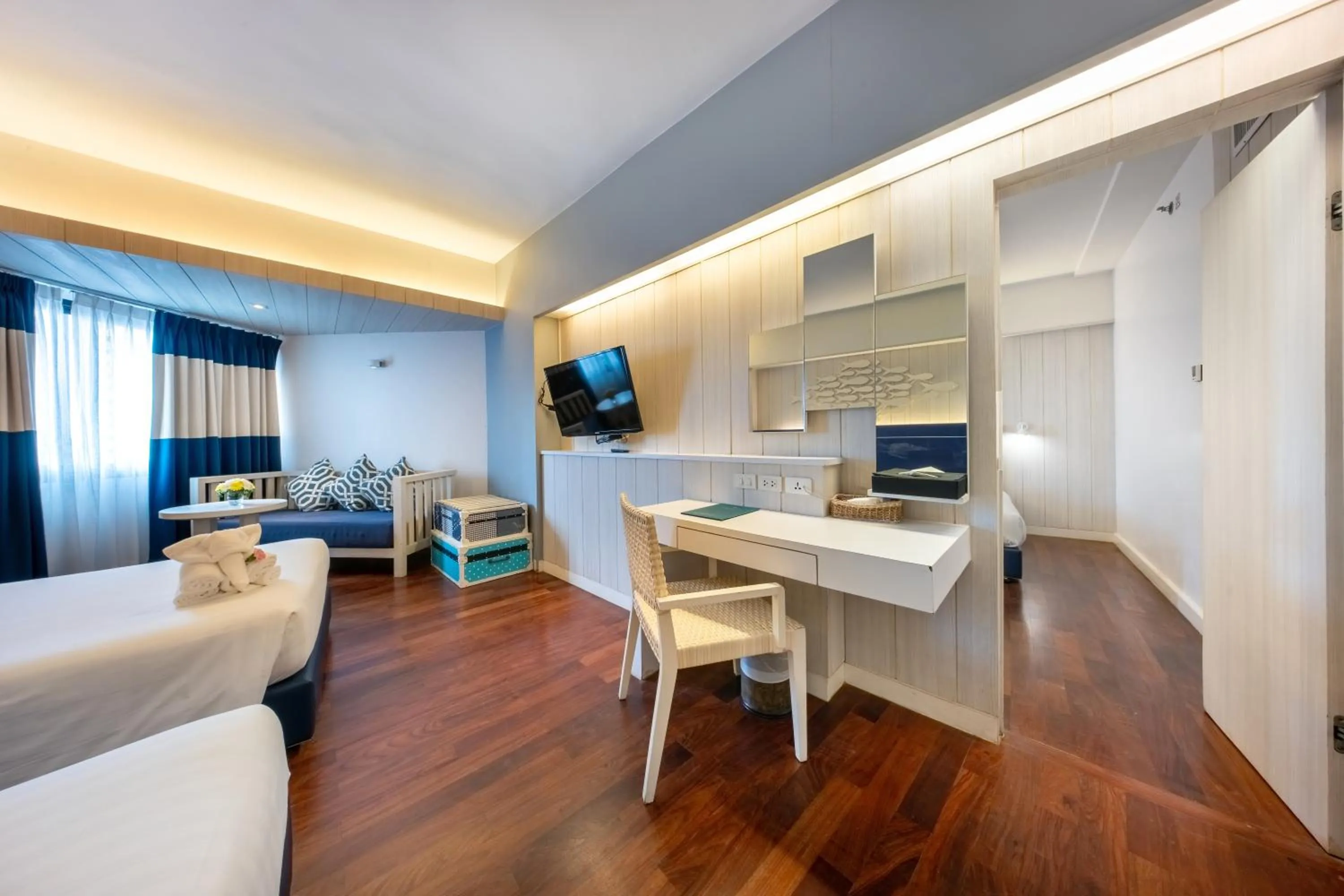 Photo of the whole room in Jomtien Palm Beach Hotel & Resort - Family-Friendly