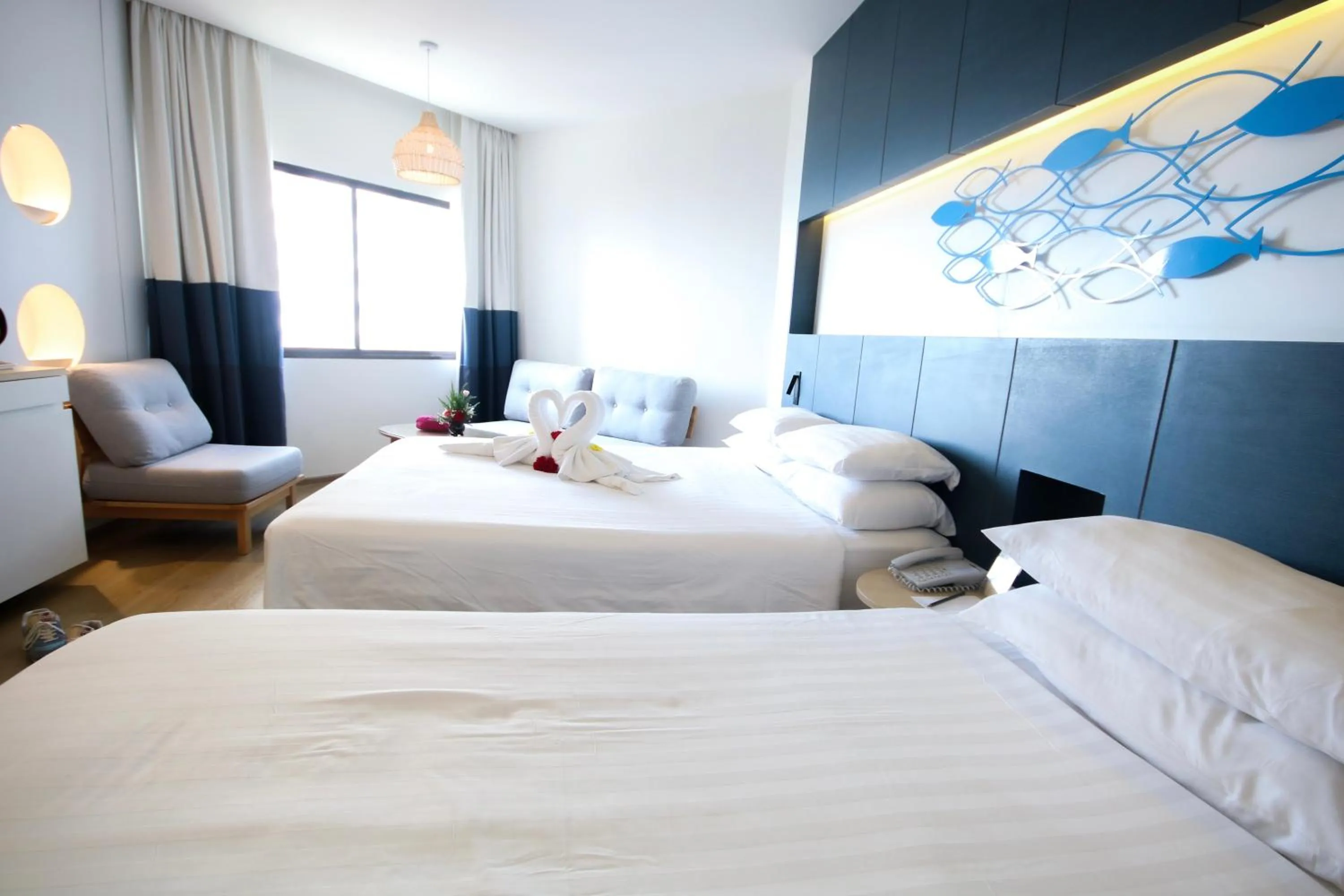 Bed in Jomtien Palm Beach Hotel and Resort