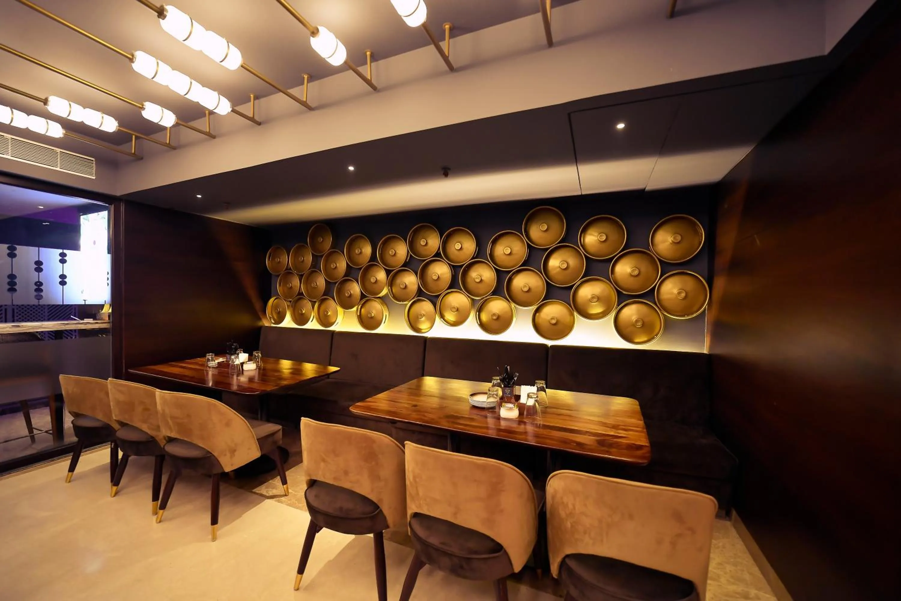 Restaurant/places to eat in Hotel Palacio