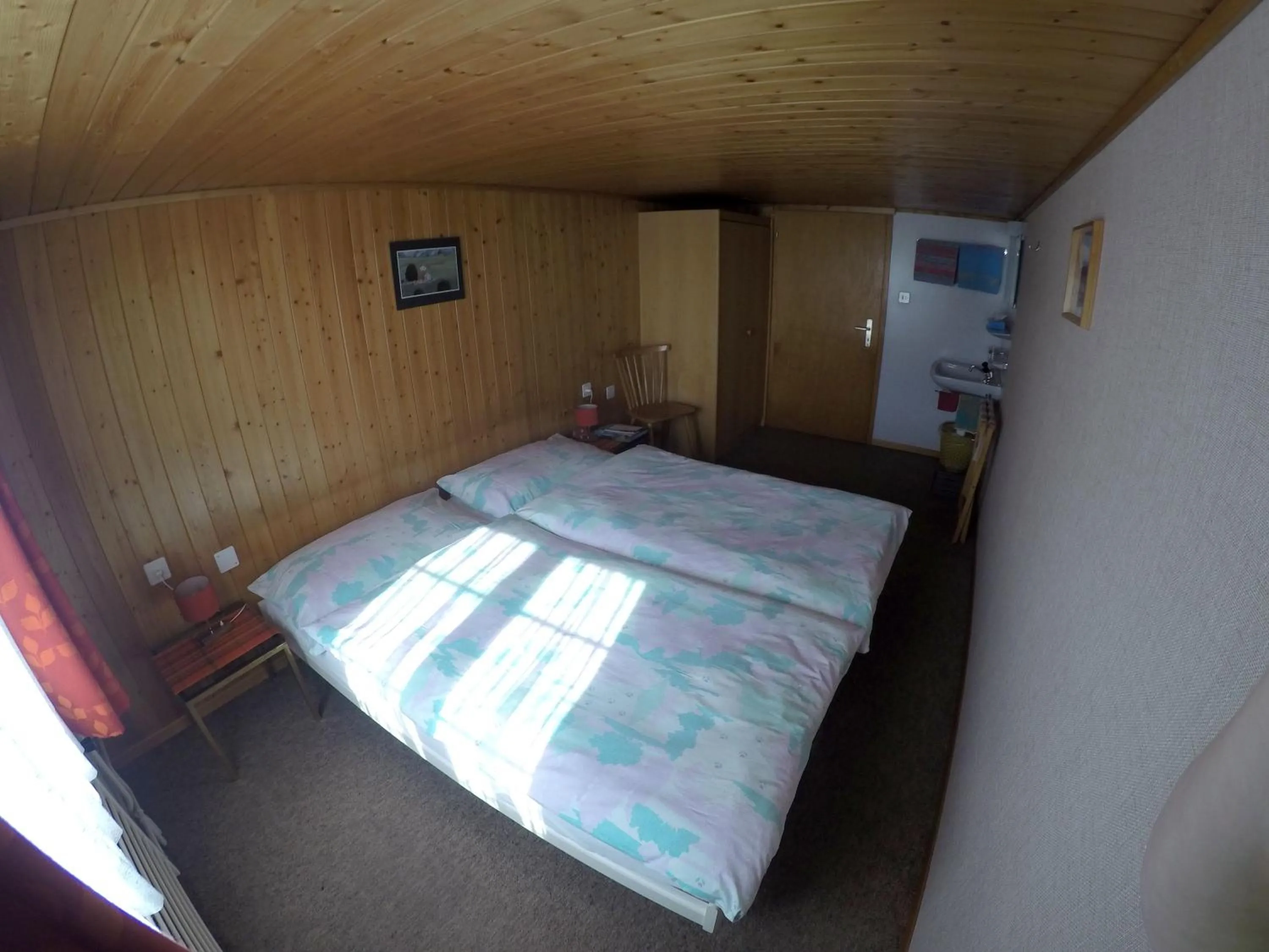 Double Room with Shared Toilet - single occupancy in Hotel Garni Traube B&B