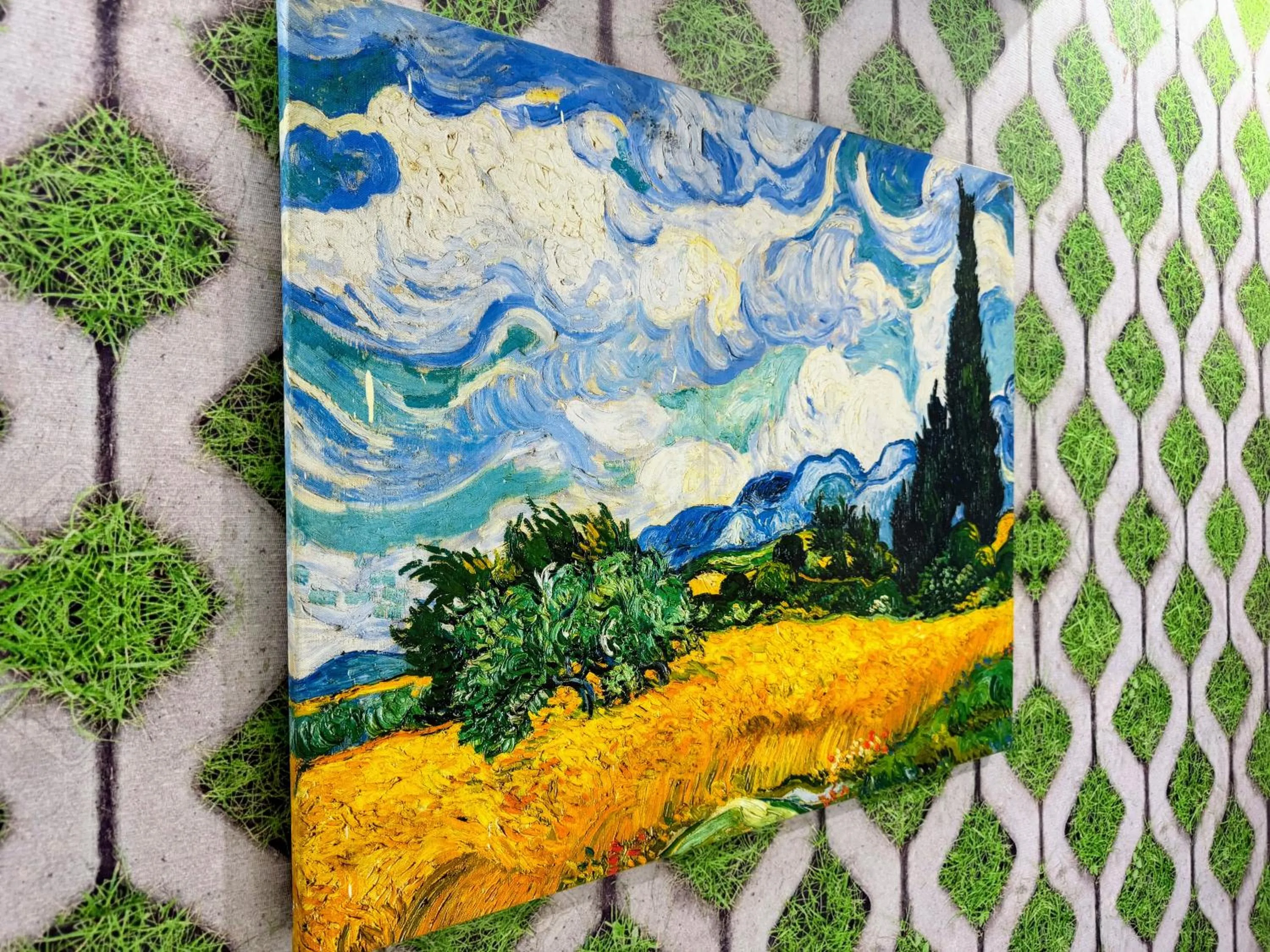 Decorative detail in Backpacker's Nest