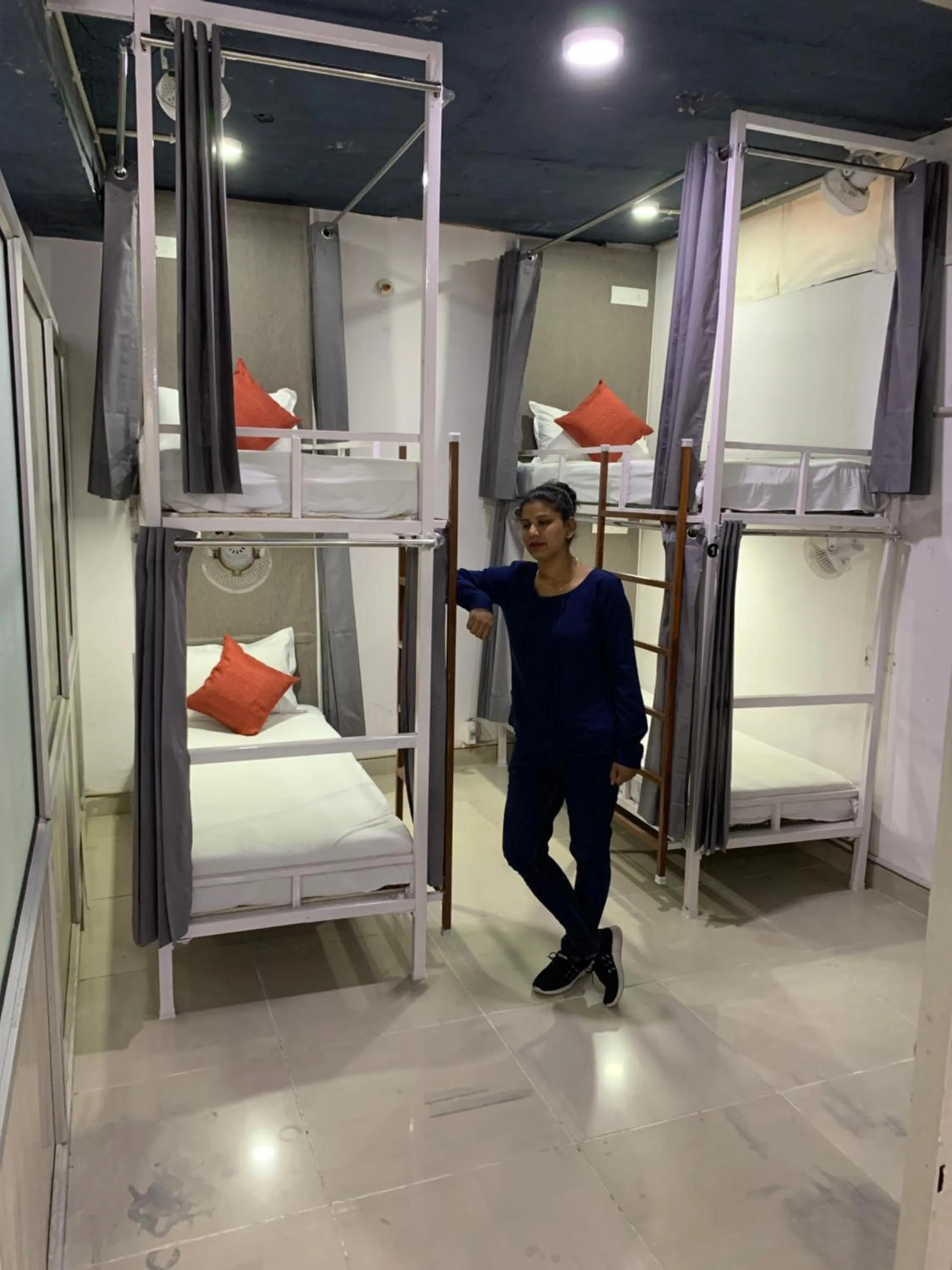 bunk bed, Bed in Backpacker's Nest