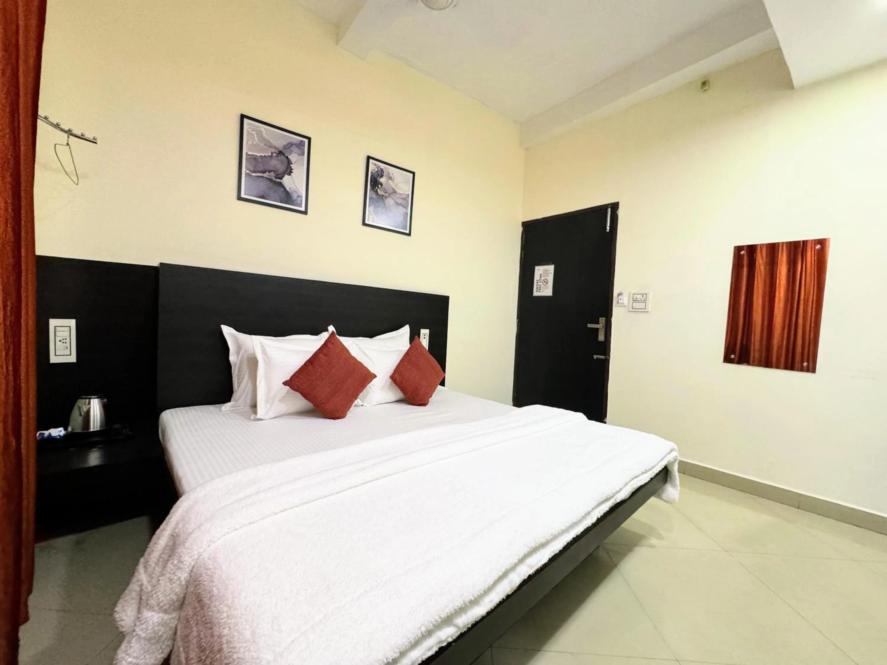 Bed in Backpacker's Nest