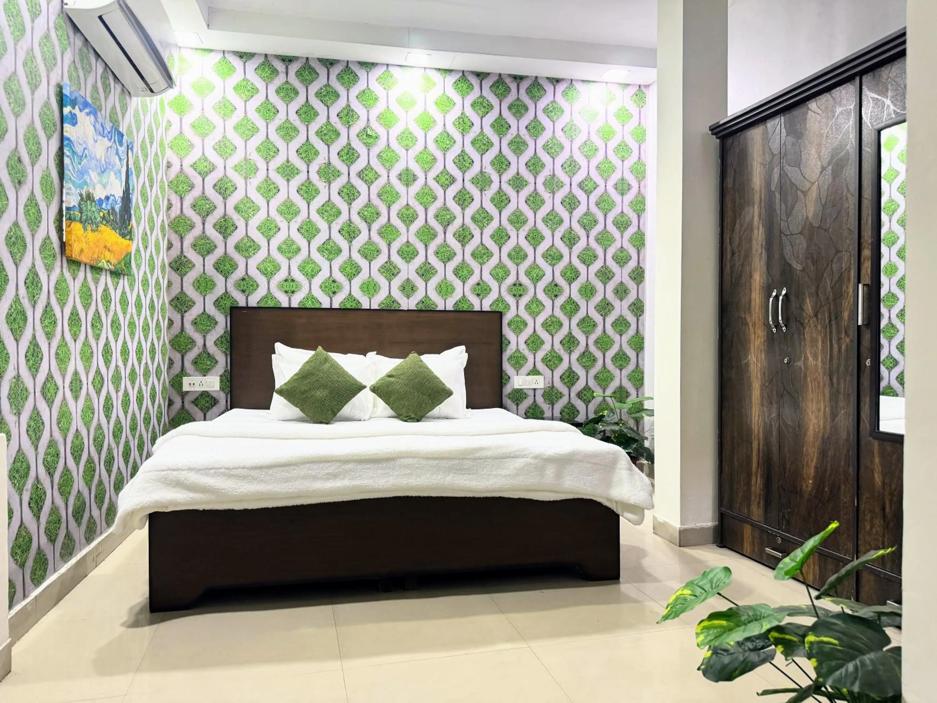 Bed in Backpacker's Nest