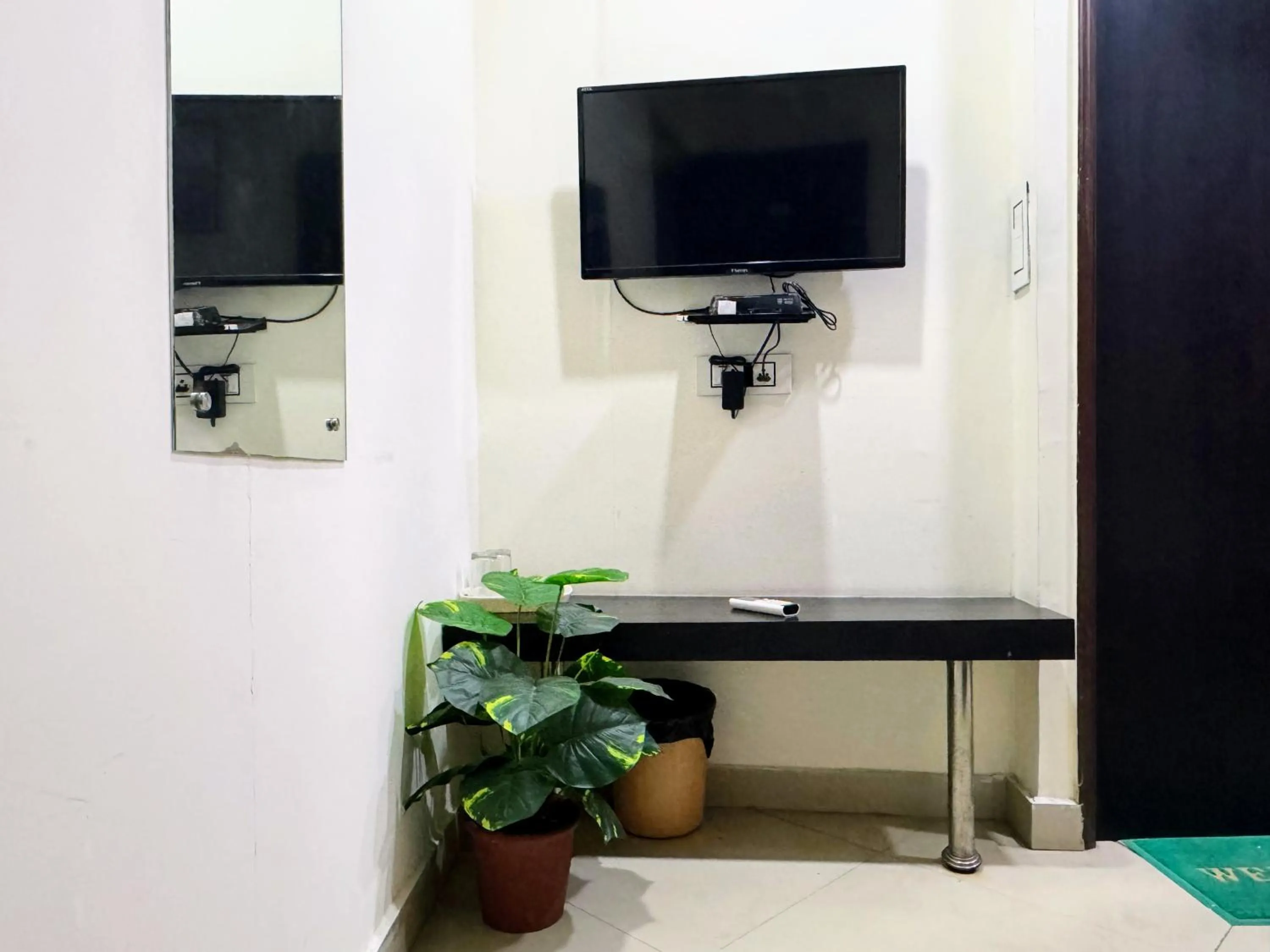 TV and multimedia in Backpacker's Nest