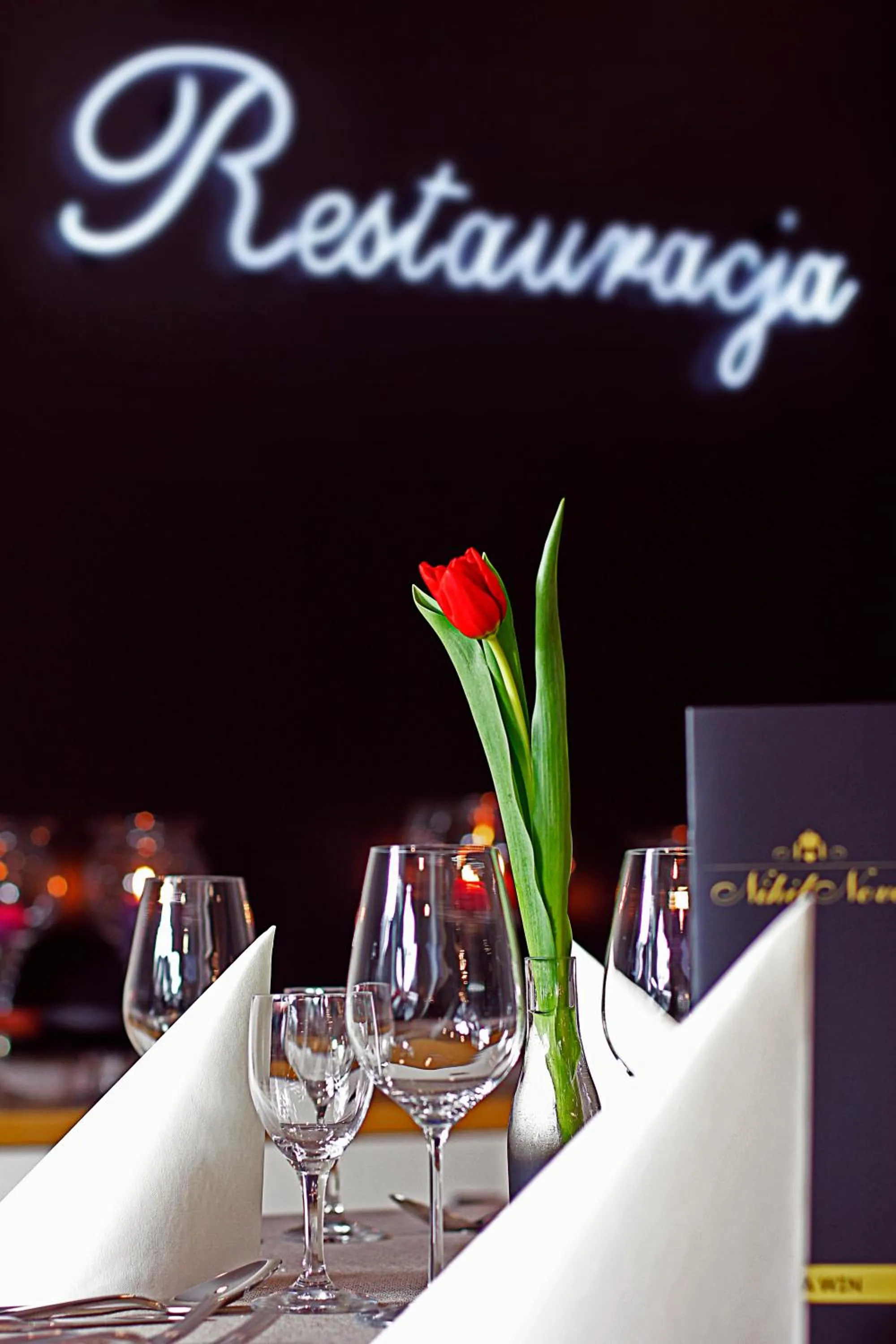 Restaurant/places to eat in Hotel Nihil Novi