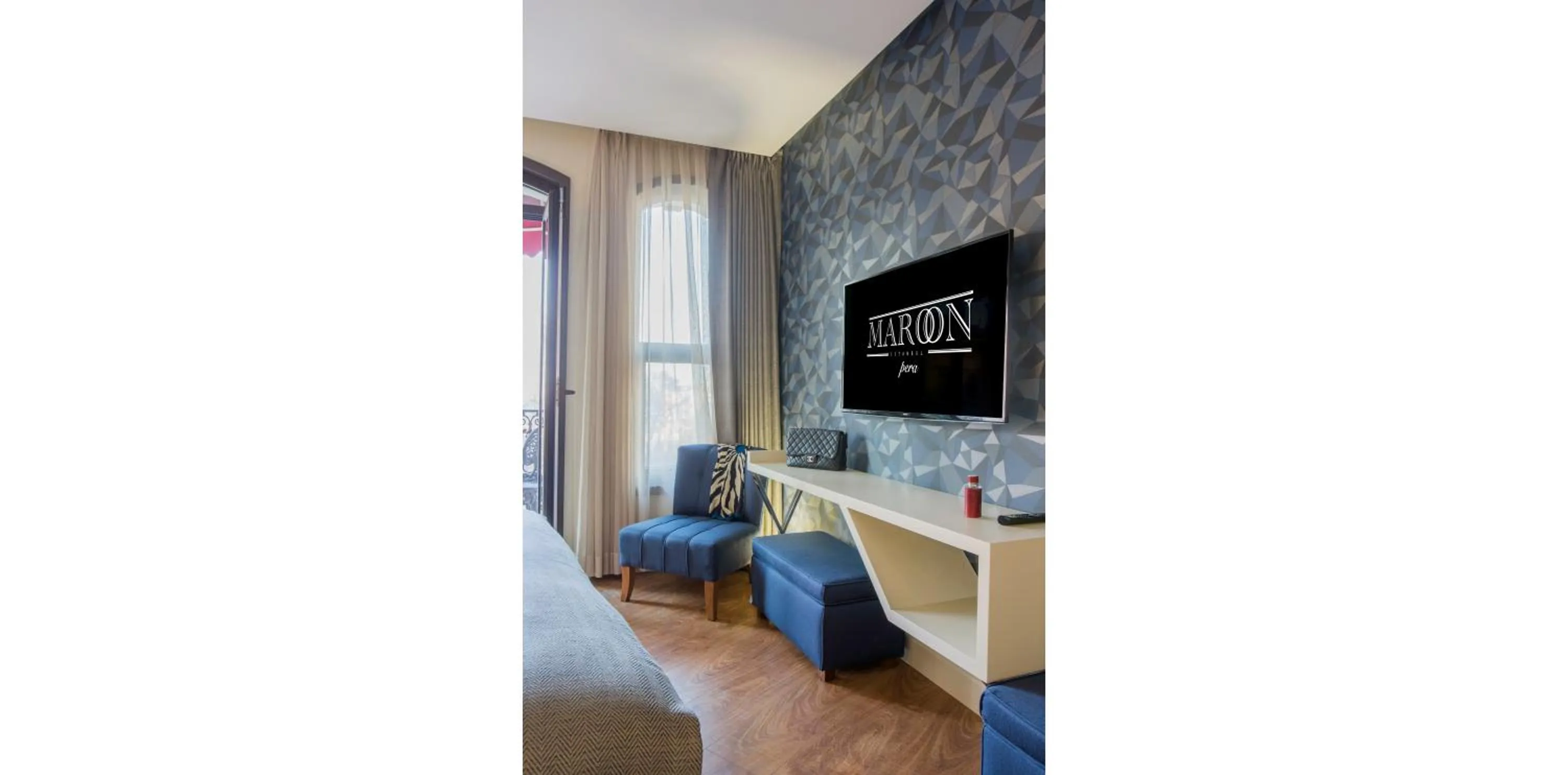 Decorative detail in Maroon Hotel Pera