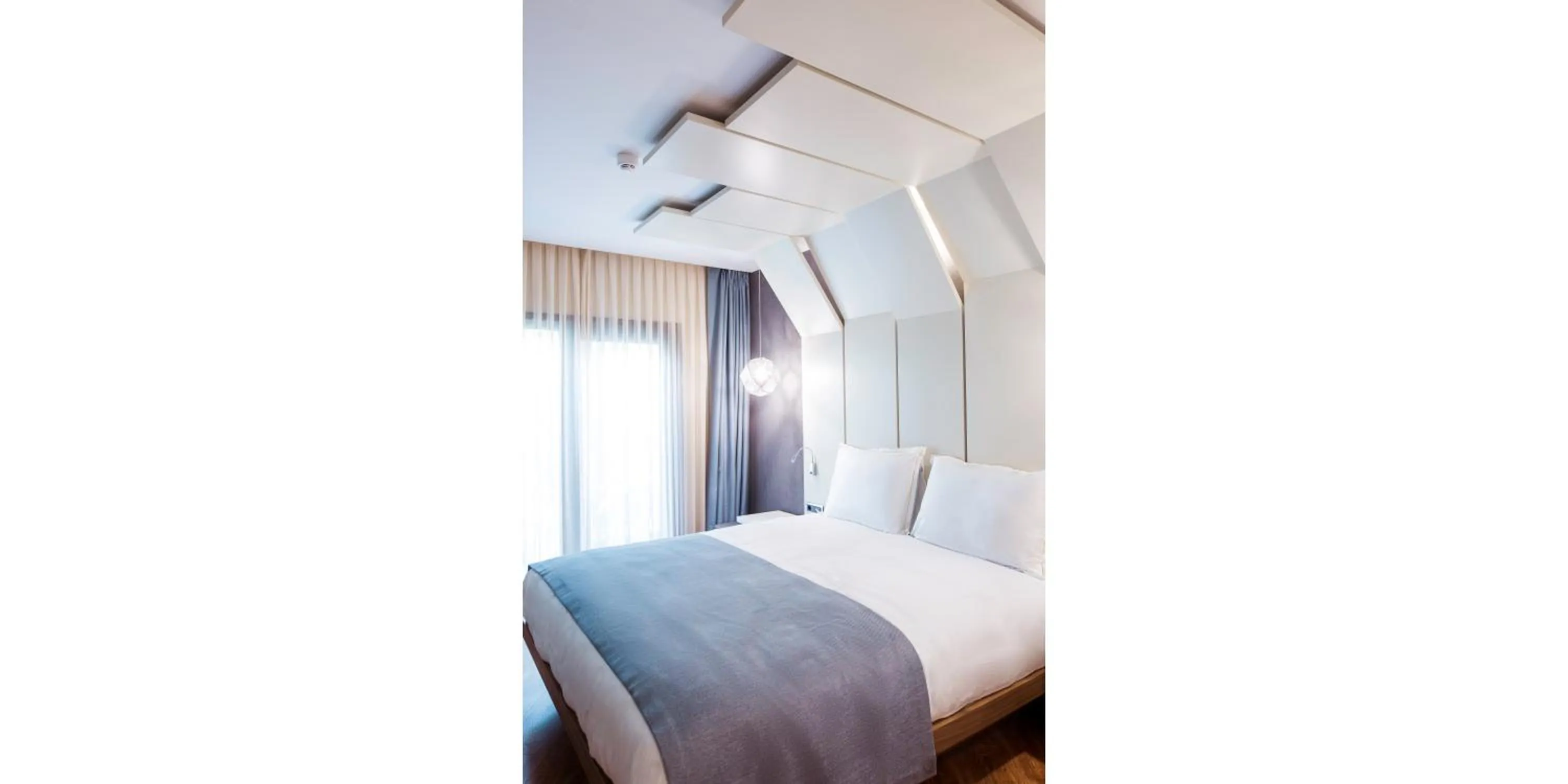 Other, Bed in Maroon Hotel Pera