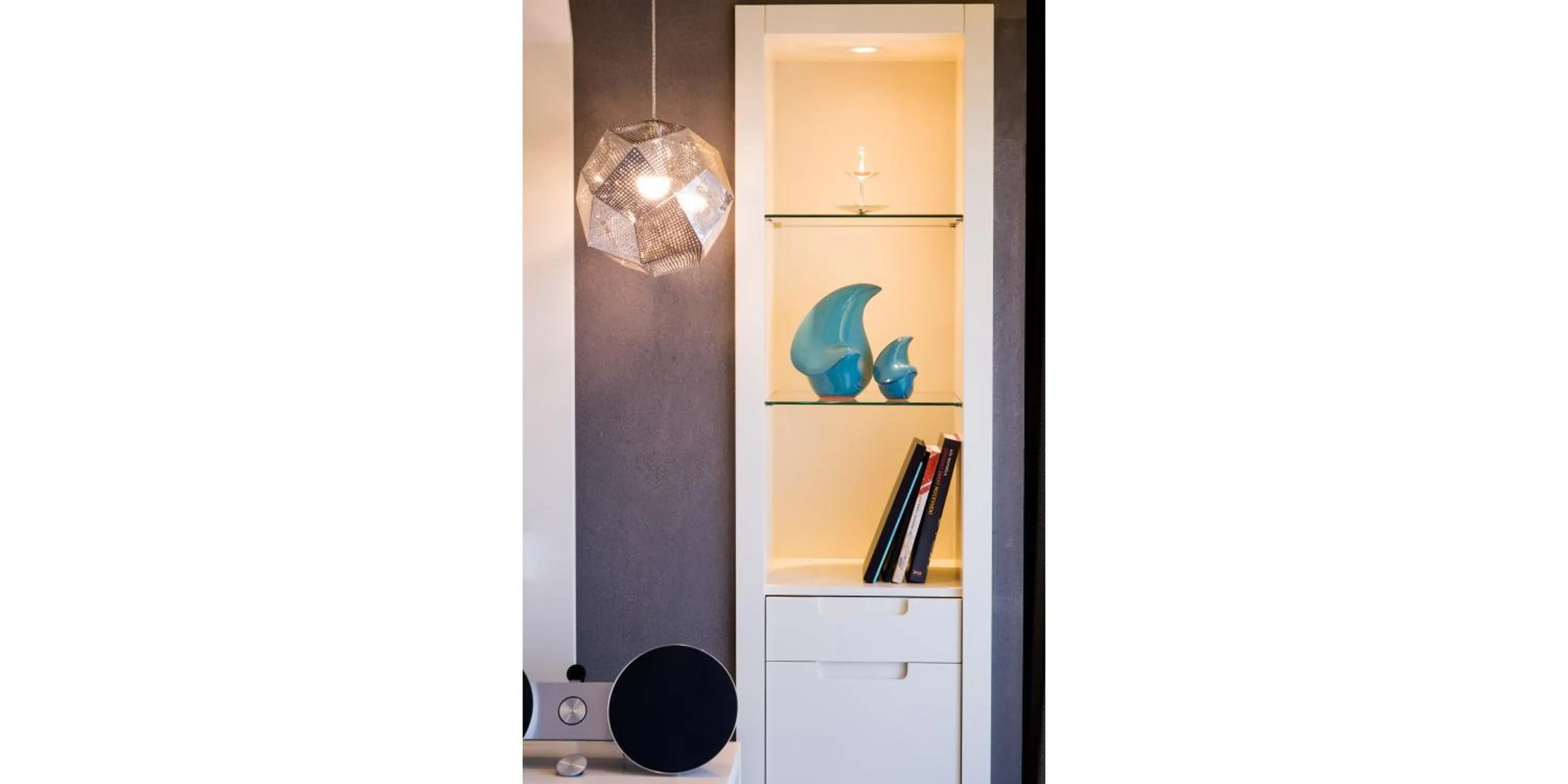 Decorative detail in Maroon Hotel Pera