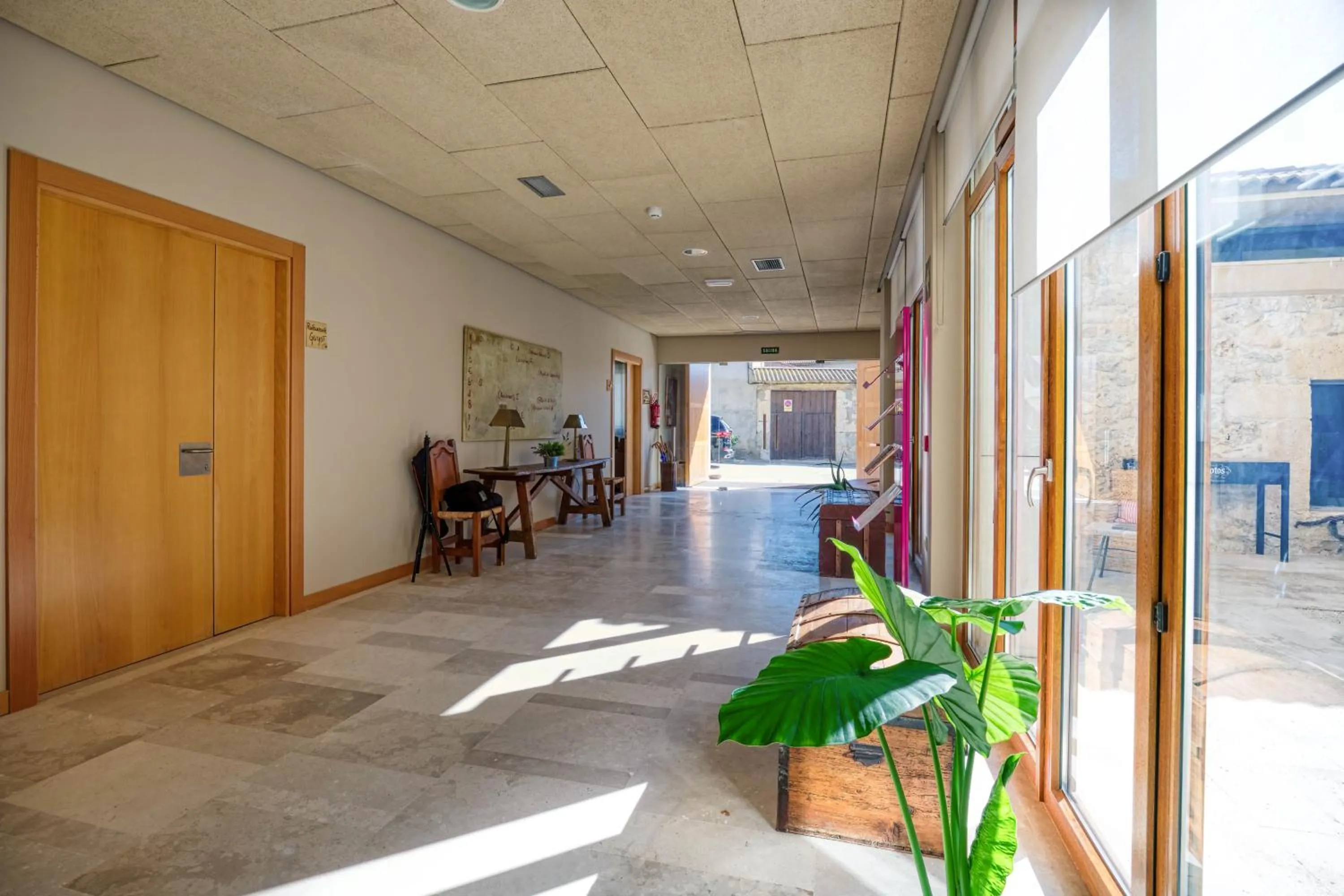 Area and facilities in Hotel La Vida Spa