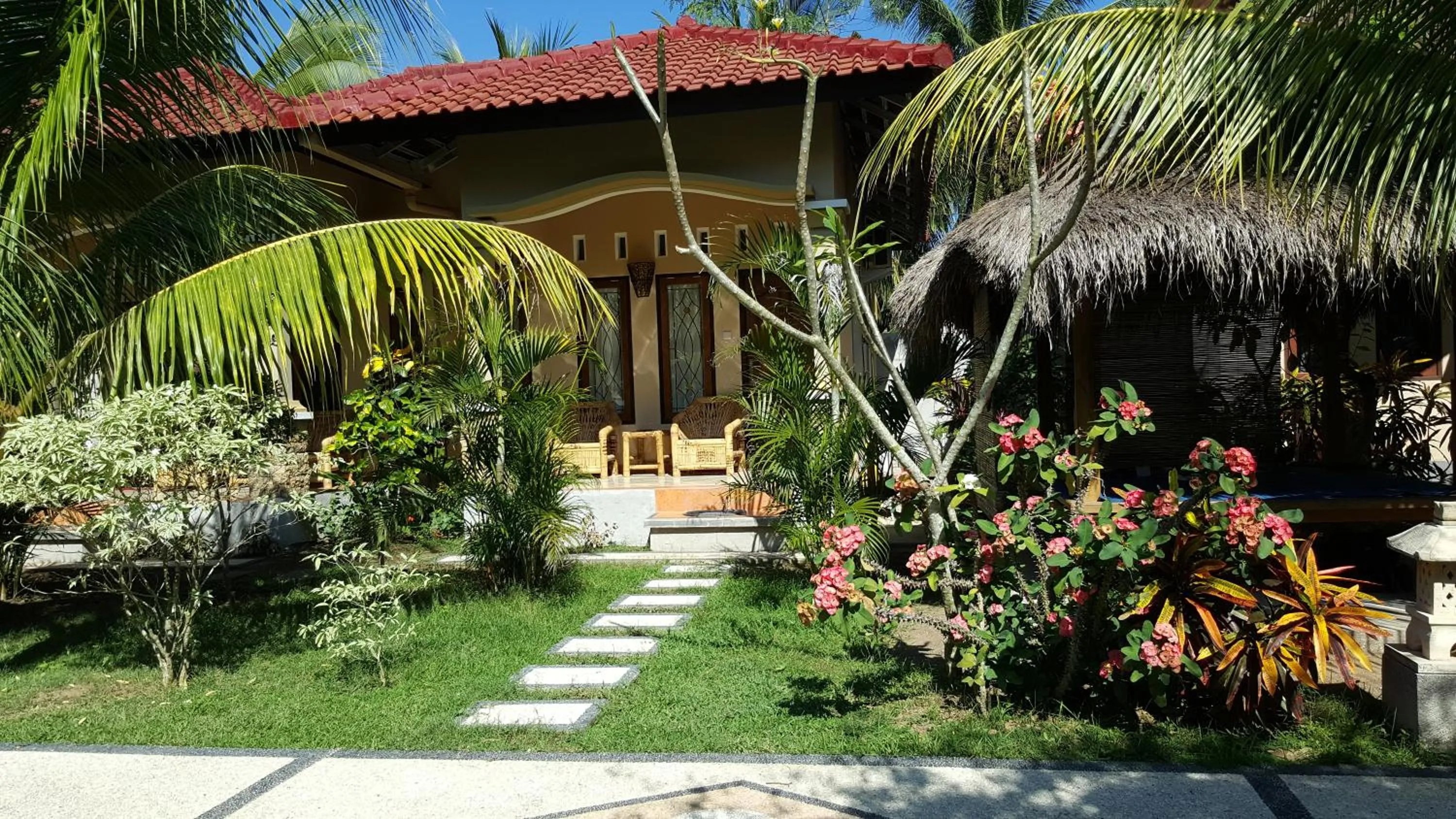 Property building in Sari Inn Kuta Lombok