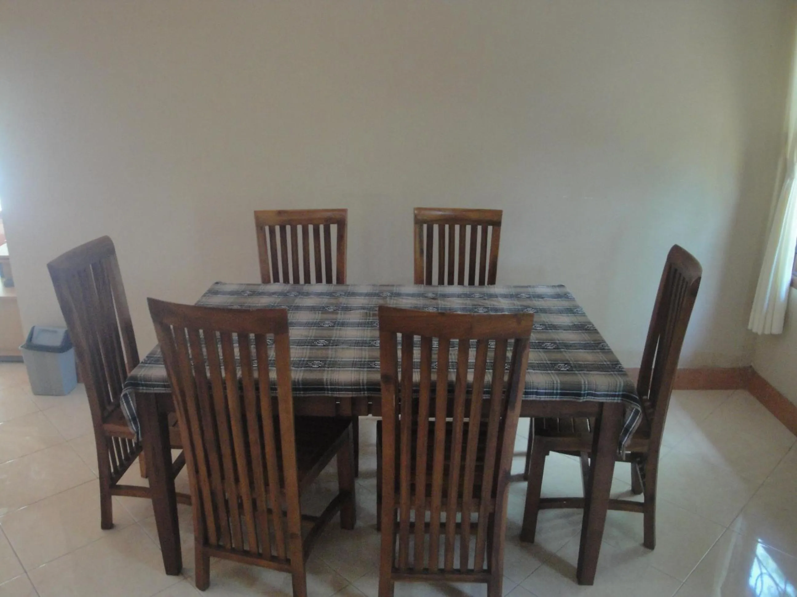 Seating area in Sari Inn Kuta Lombok