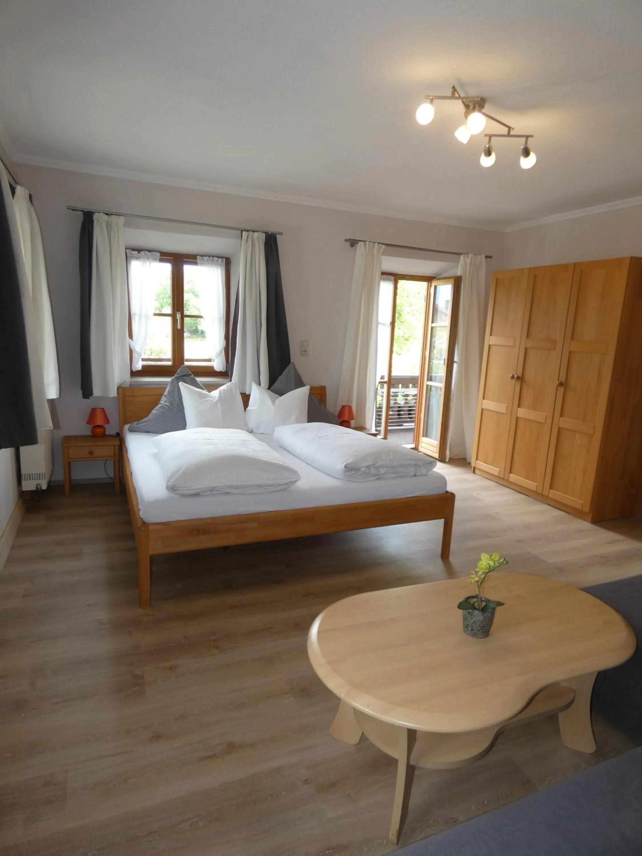 Bedroom, Bed in Apartments Donebauer
