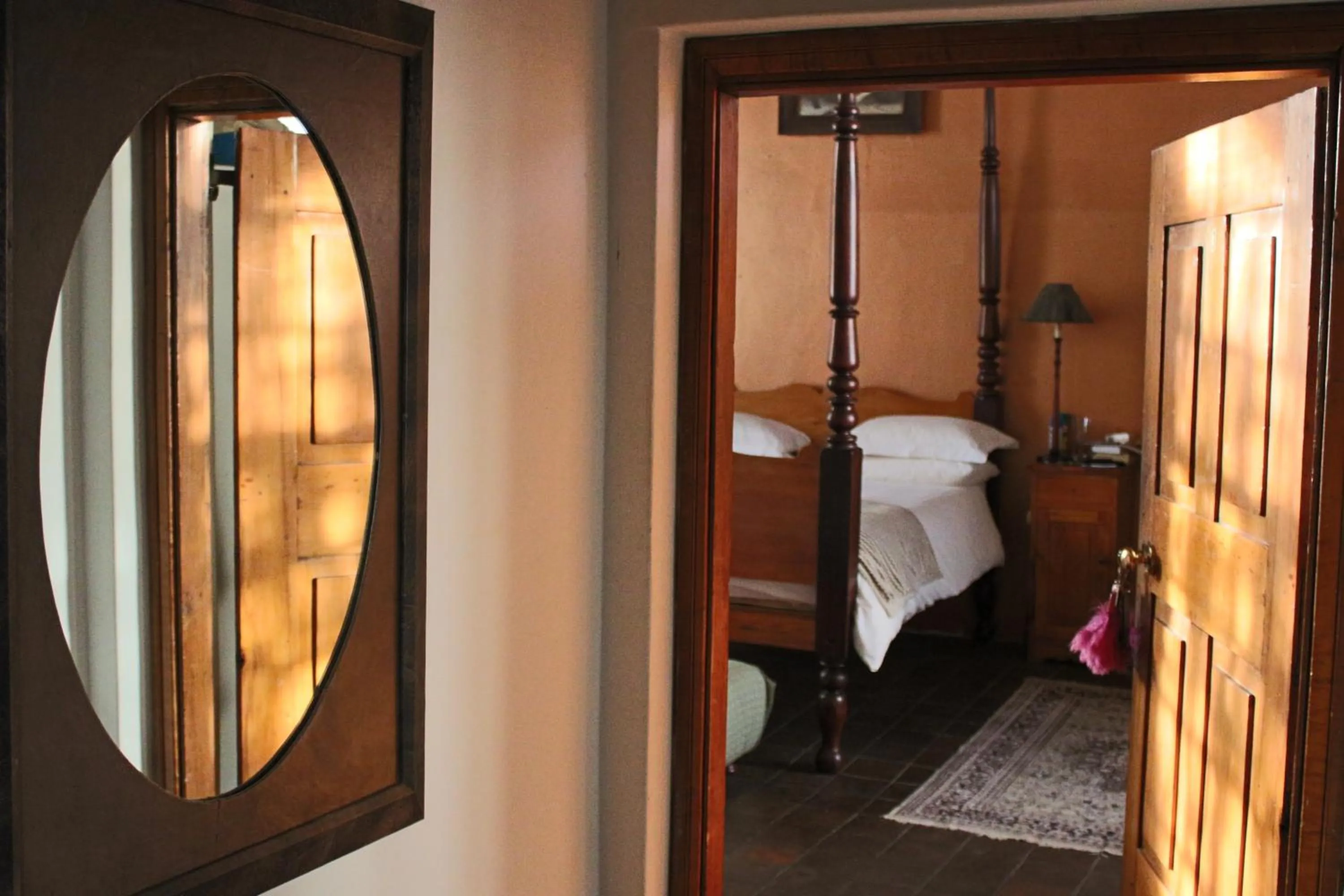 Bedroom, Bed in Wittedrift Manor House