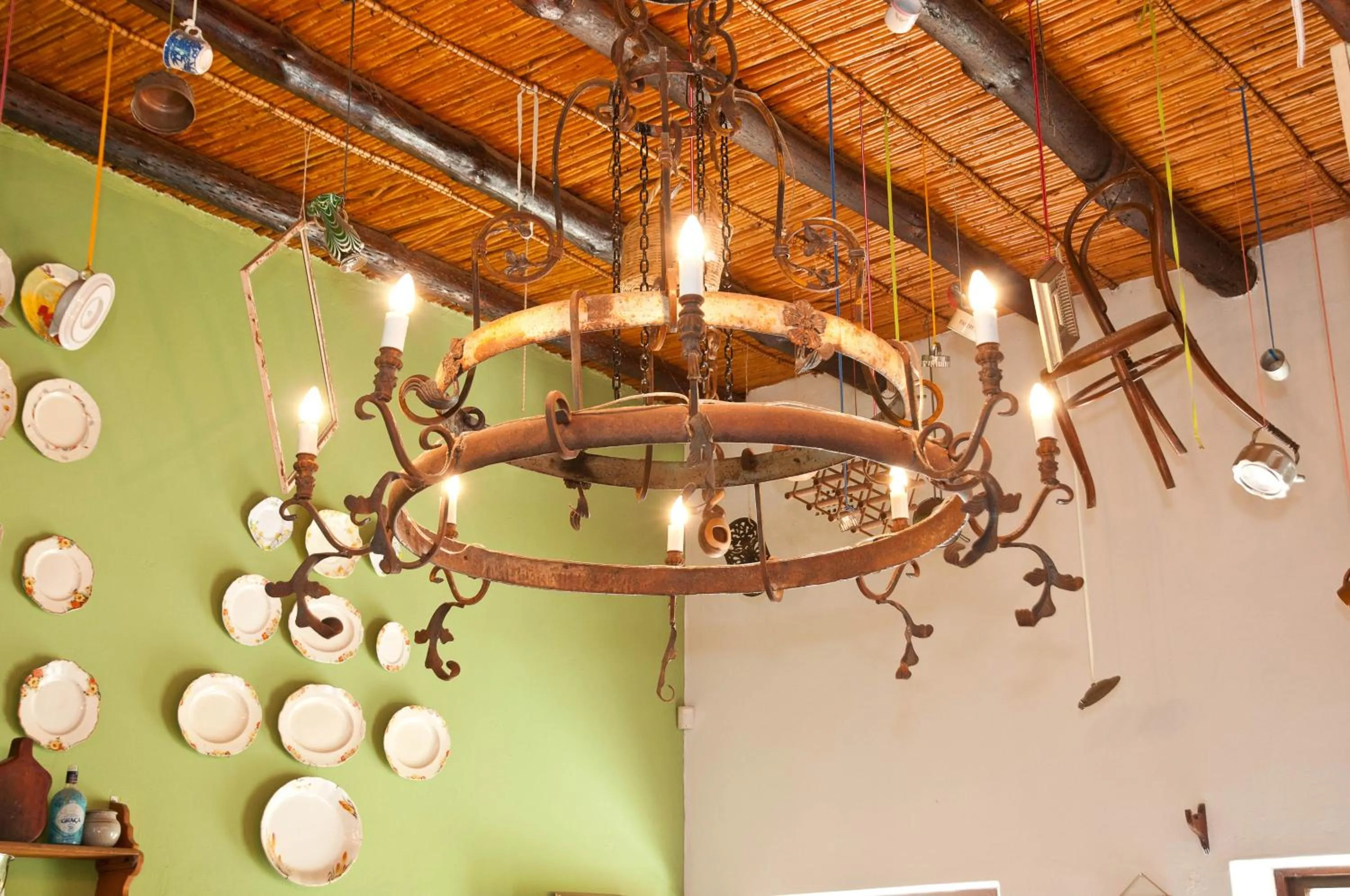 Communal kitchen in Wittedrift Manor House