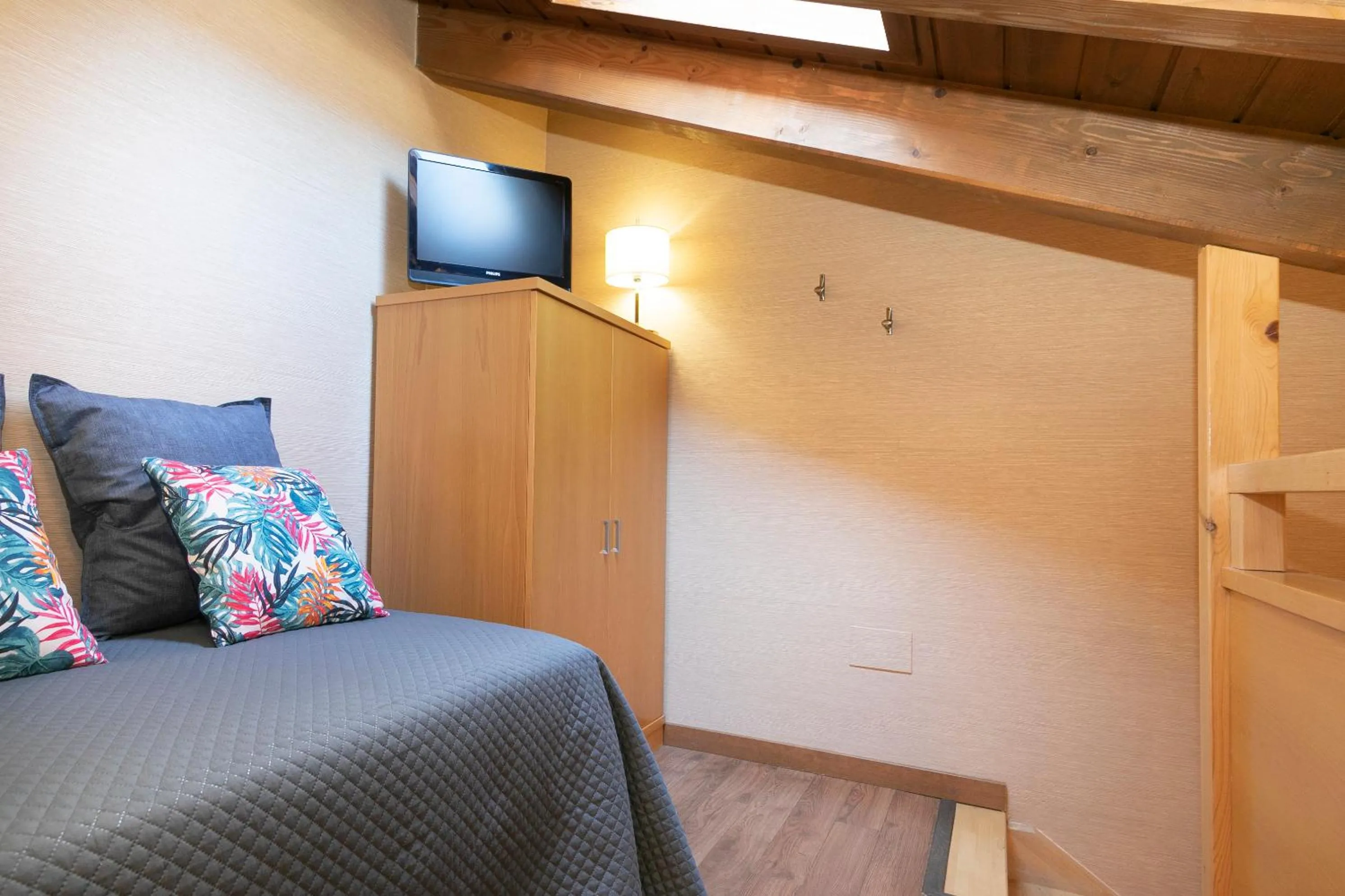 Bed in Hotel Casa Cornel