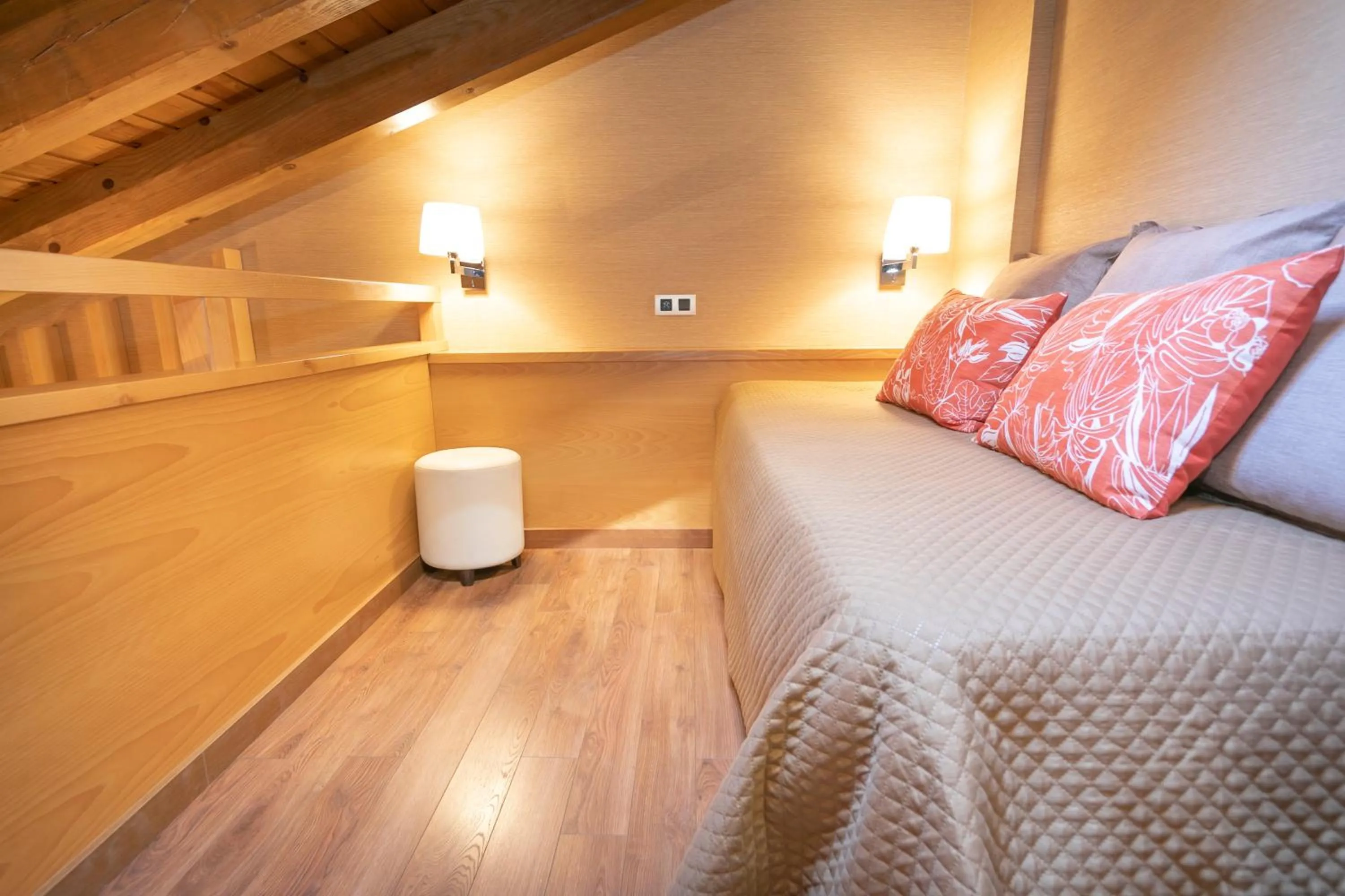 Bed in Hotel Casa Cornel