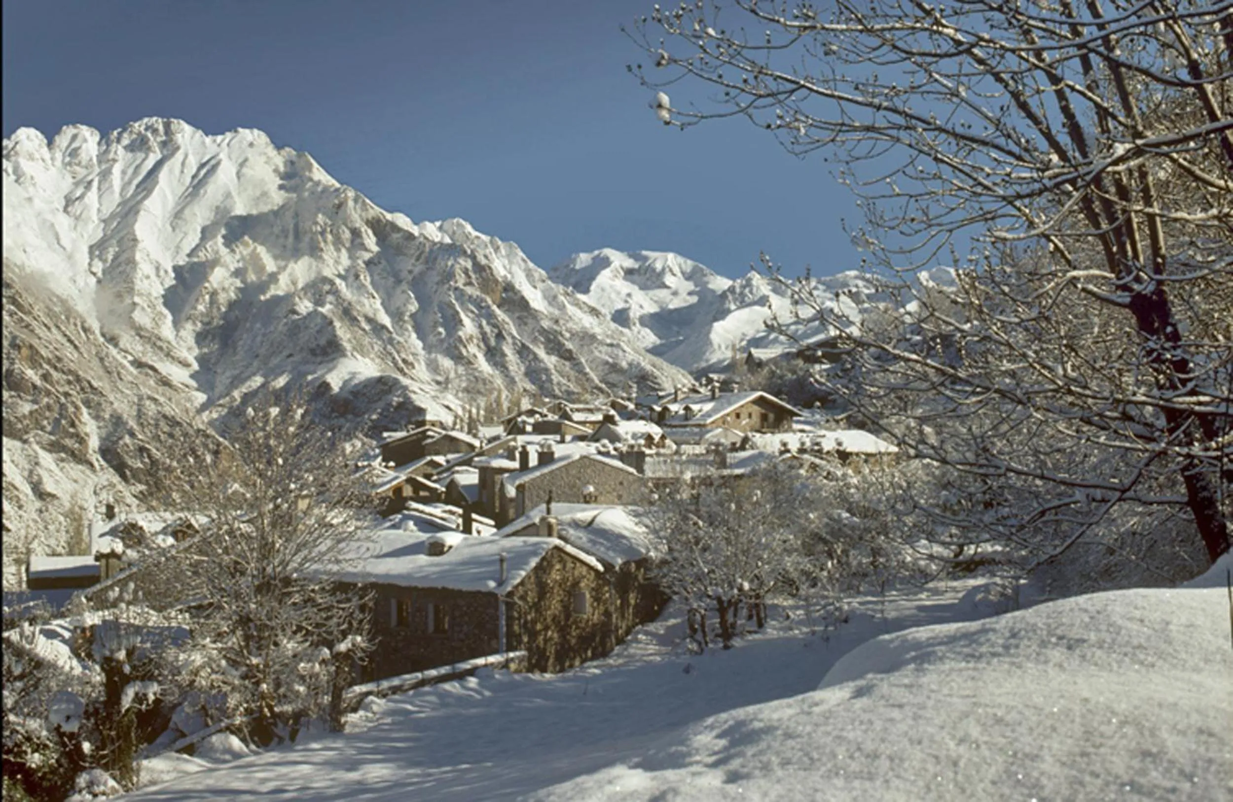 Area and facilities in Hotel Casa Cornel