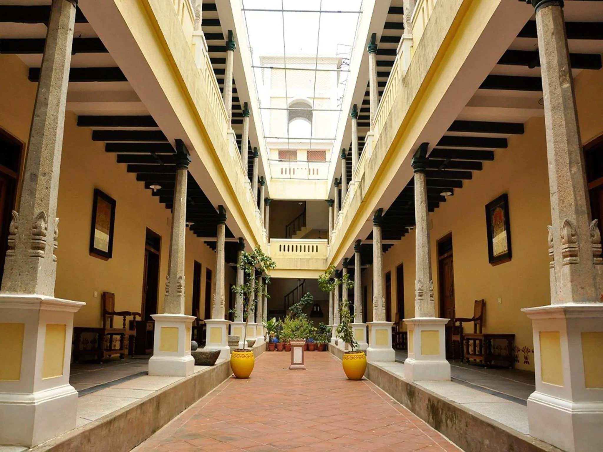 Area and facilities in Lakshmi Vilas