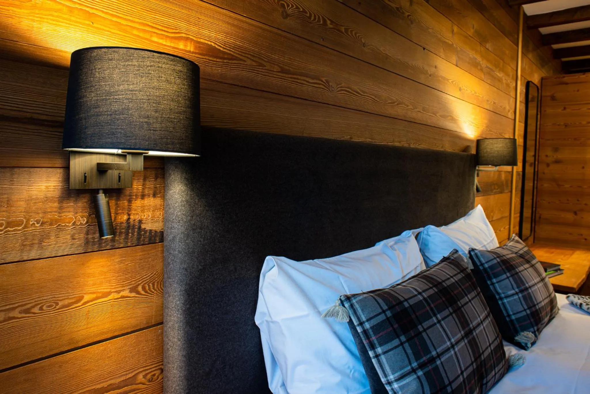 Bedroom, Bed in Hotel De Champoluc