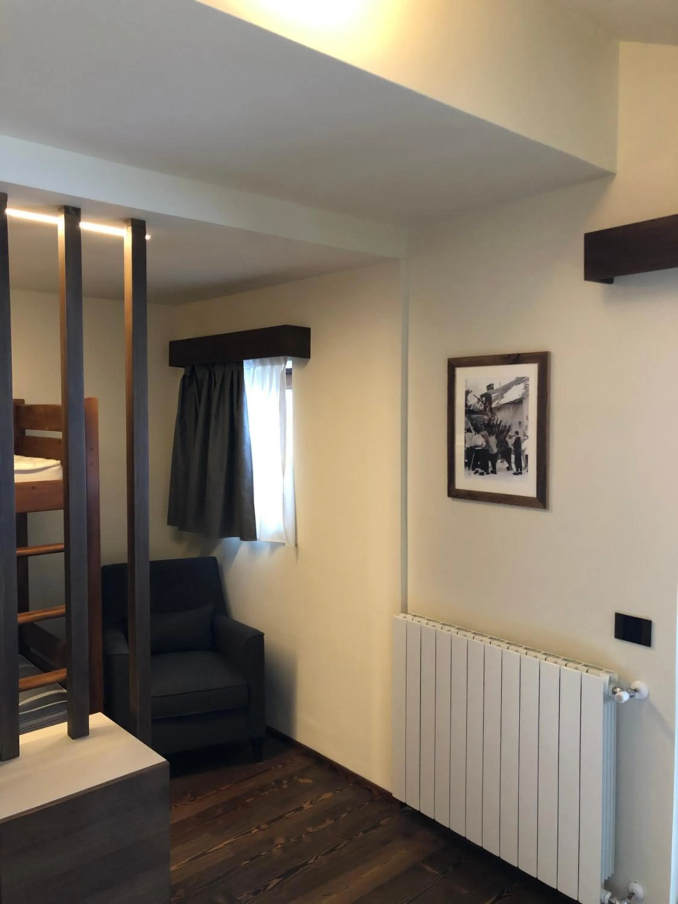 Bedroom, Bed in Hotel De Champoluc