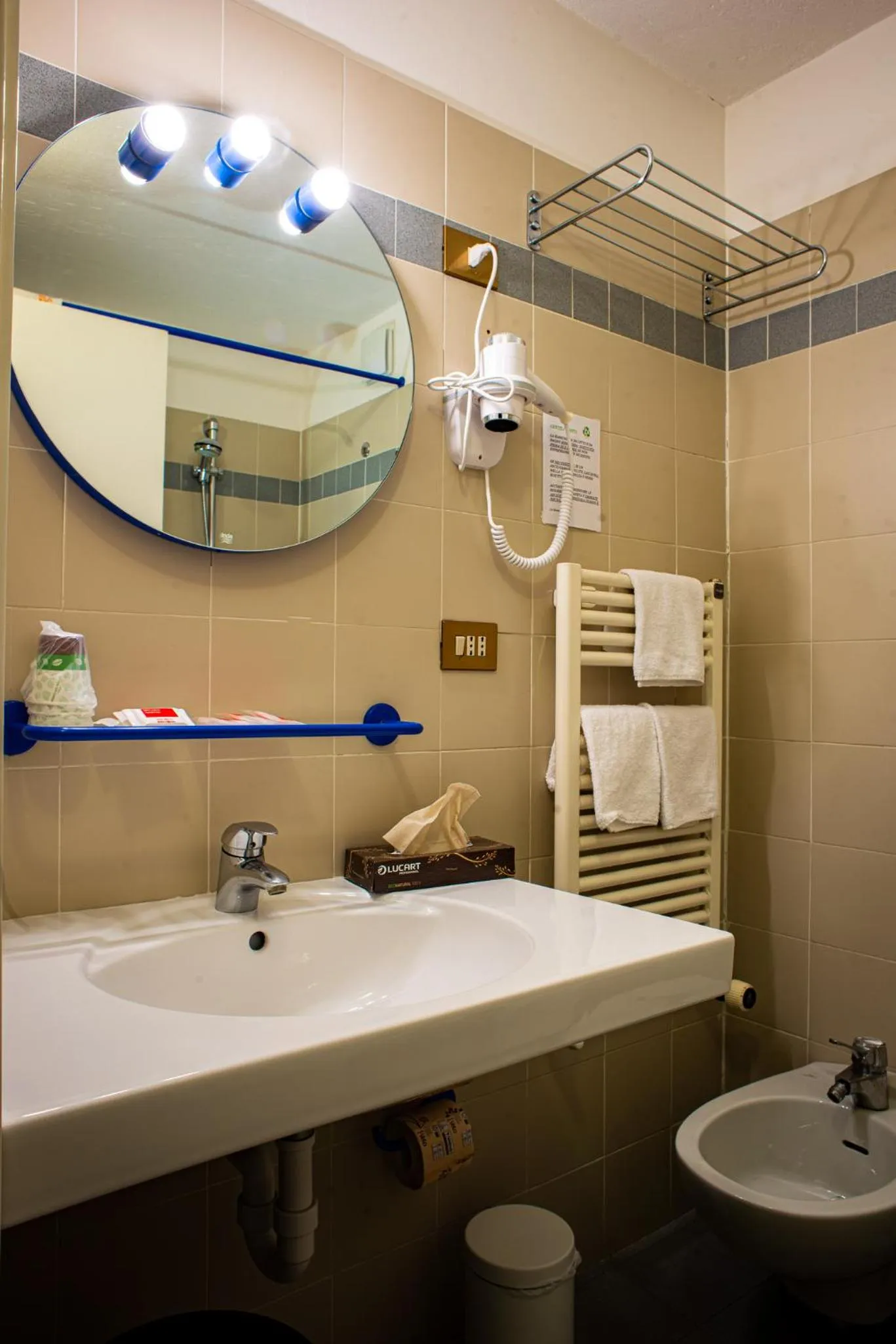 Bathroom in Hotel De Champoluc
