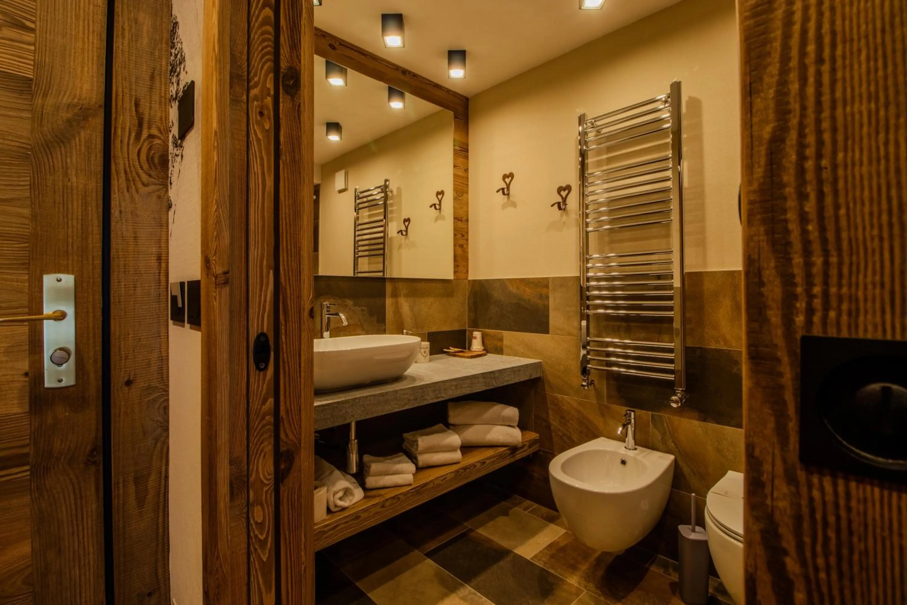 Bathroom in Hotel De Champoluc