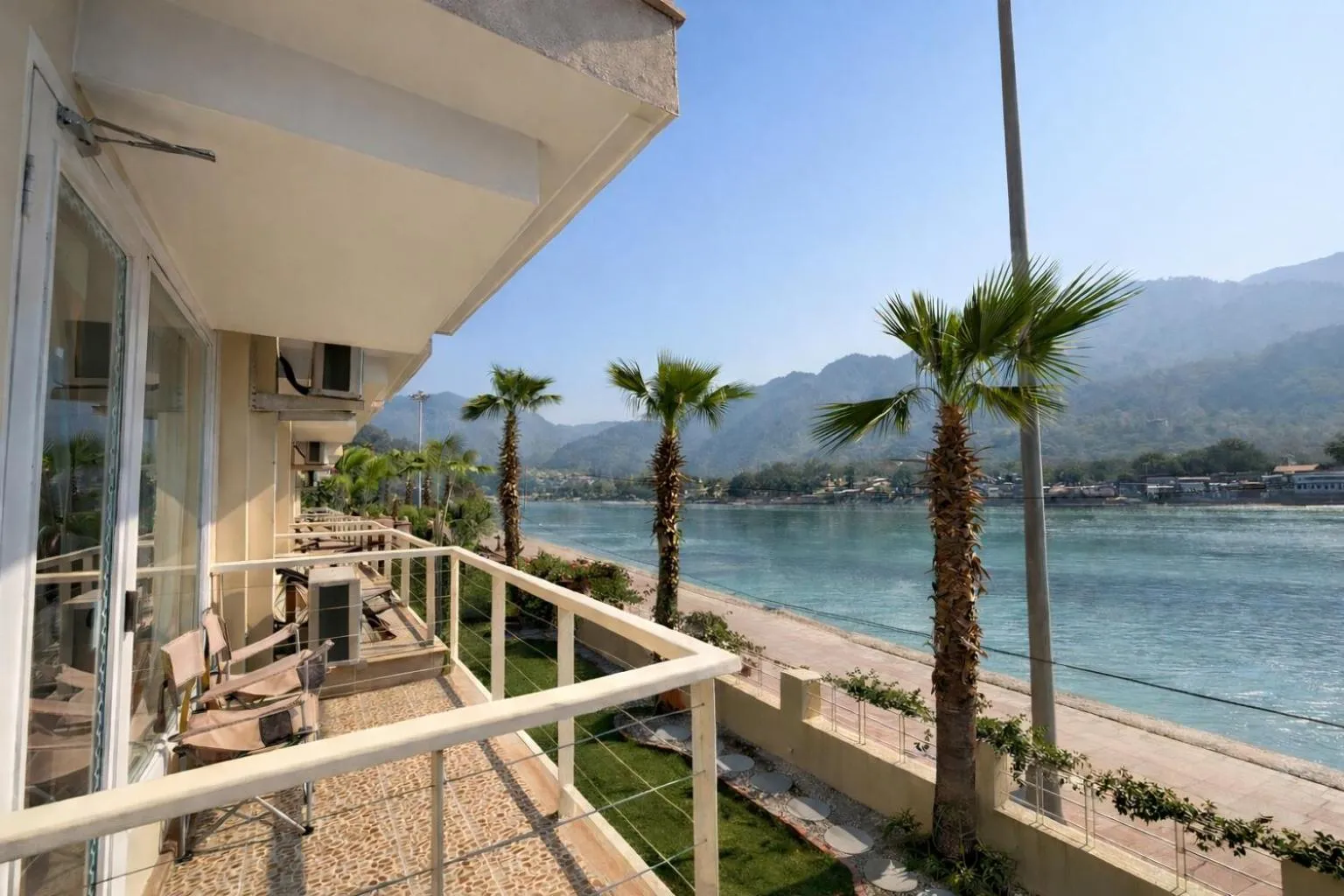 Property building in Yog Niketan By Sanskriti