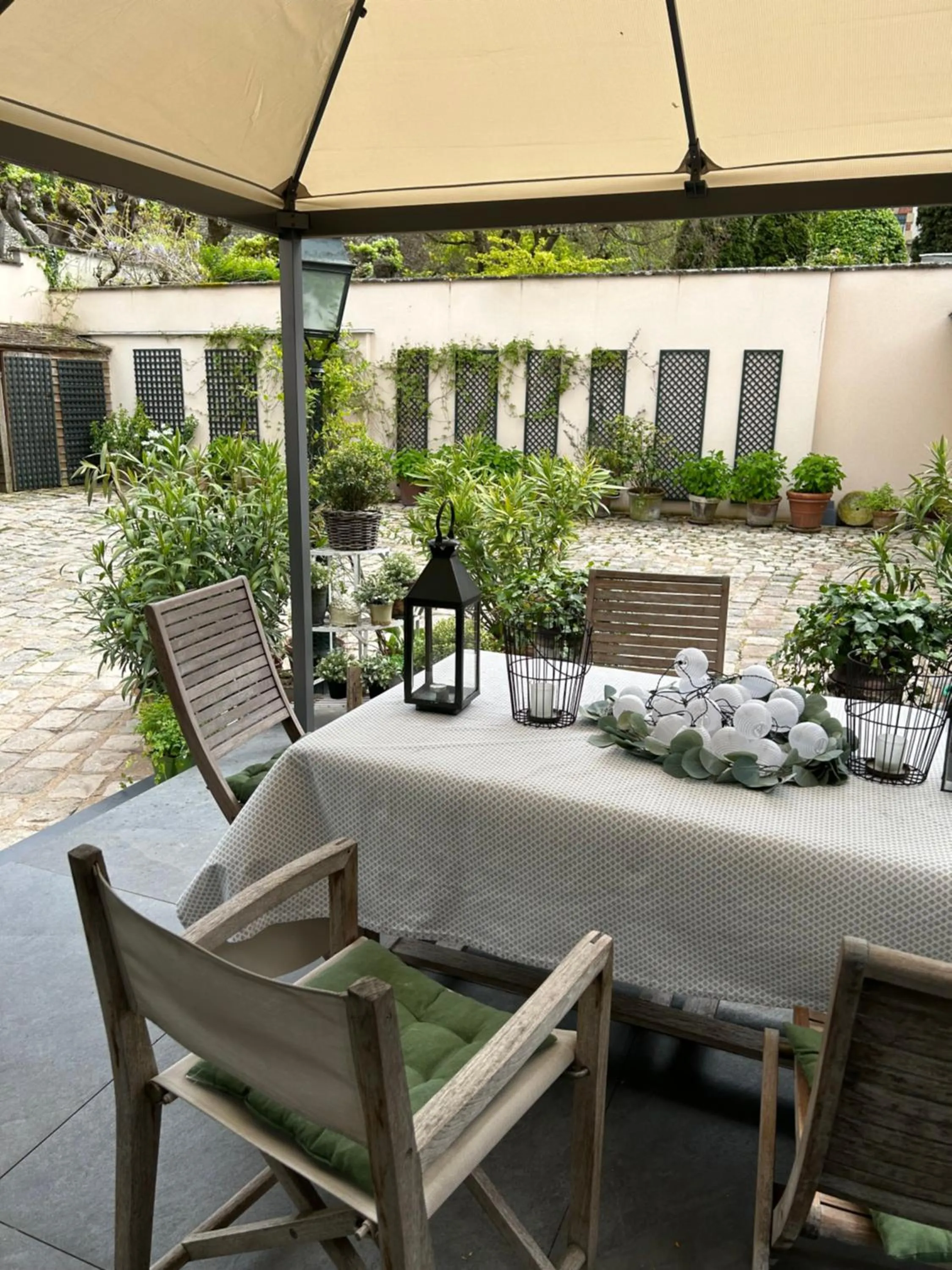 Le Jardin Cathedrale