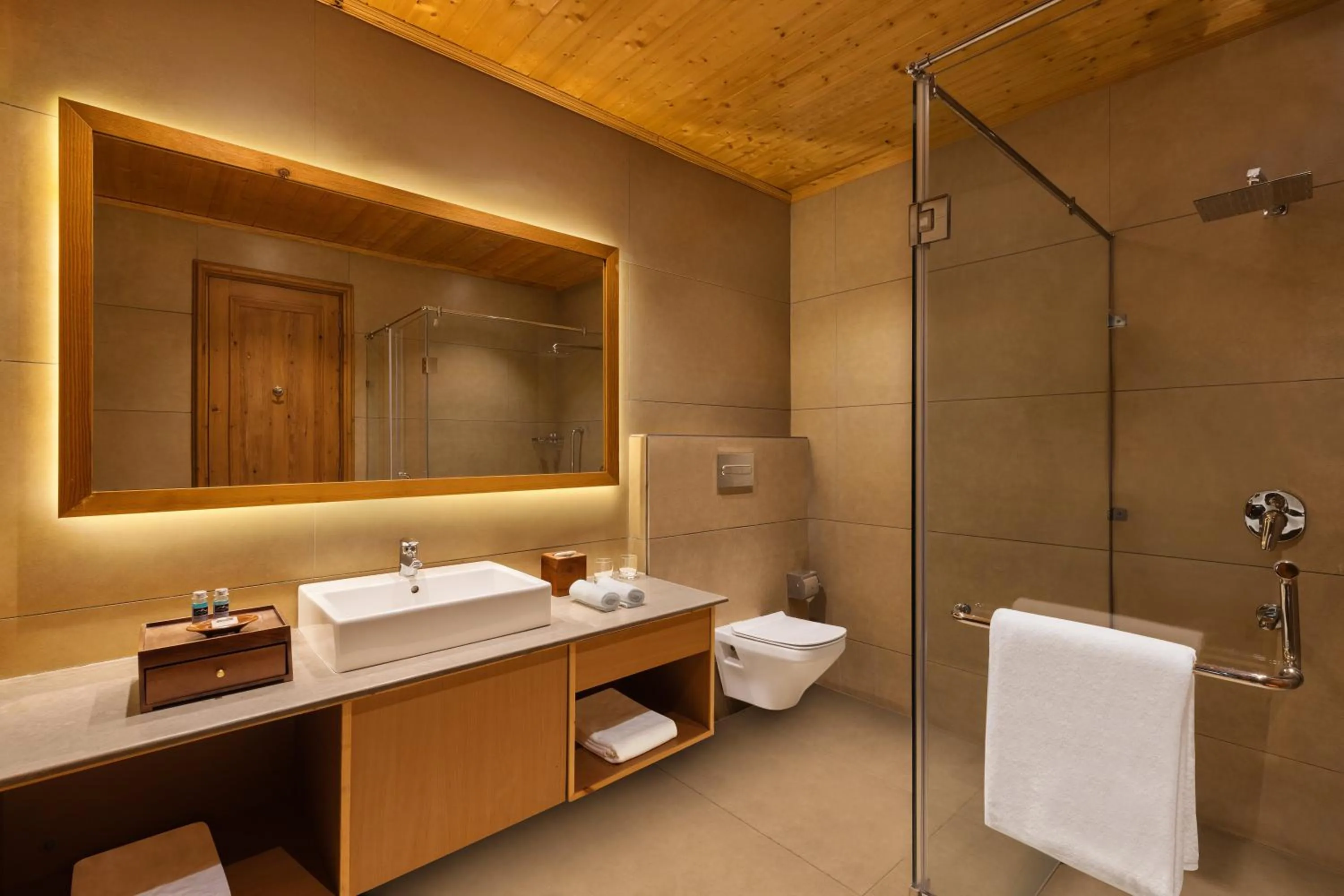 Bathroom in Baragarh Resort & Spa, Manali- IHCL SeleQtions