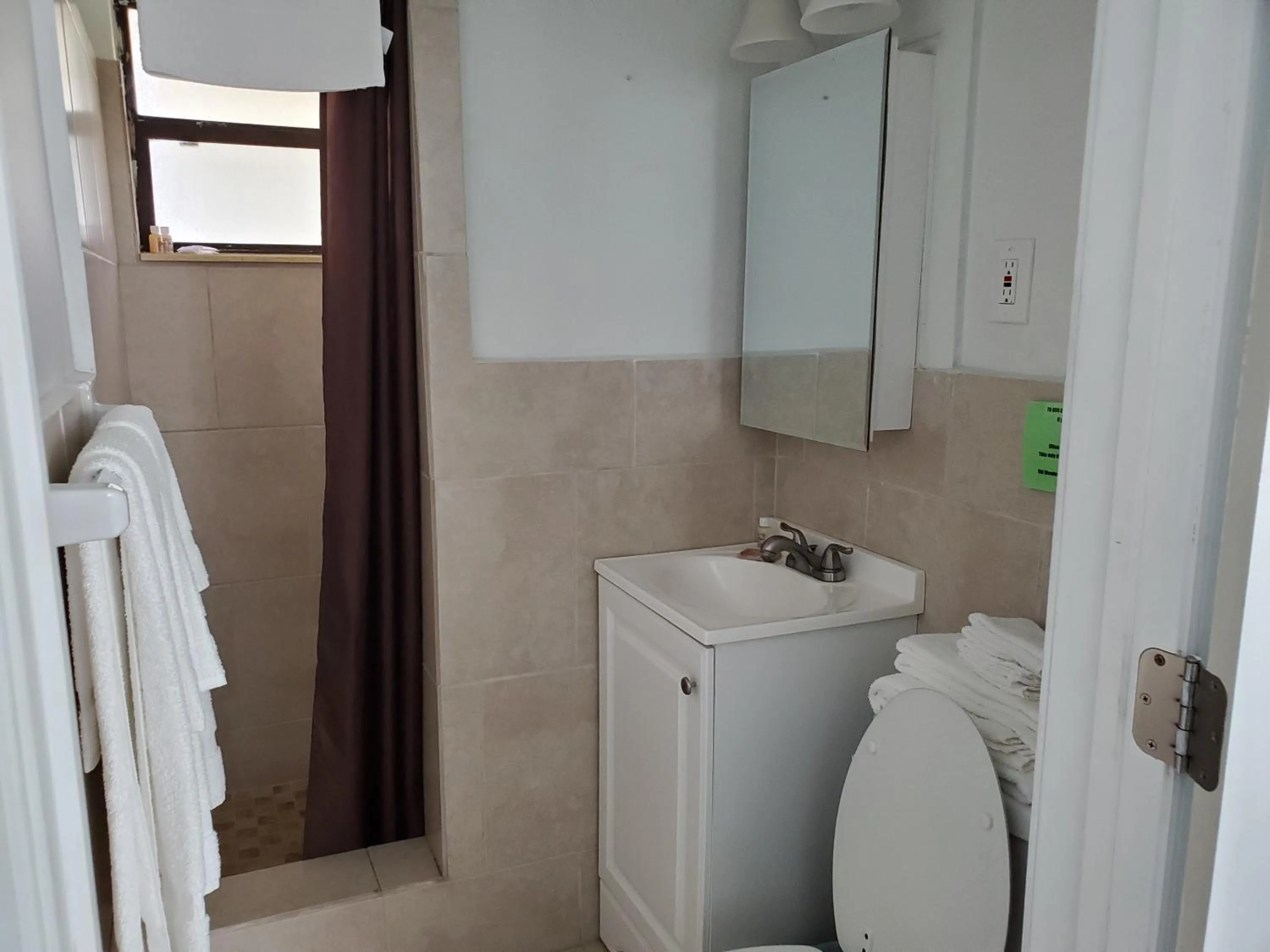 Old Wooden Bridge Resort & Marina