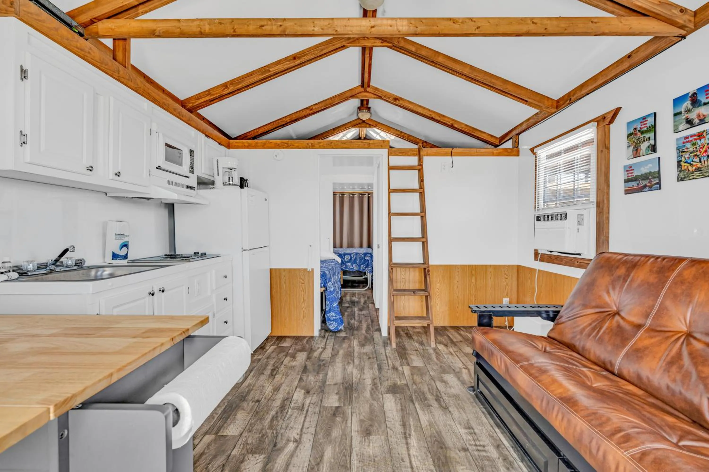 Old Wooden Bridge Resort & Marina