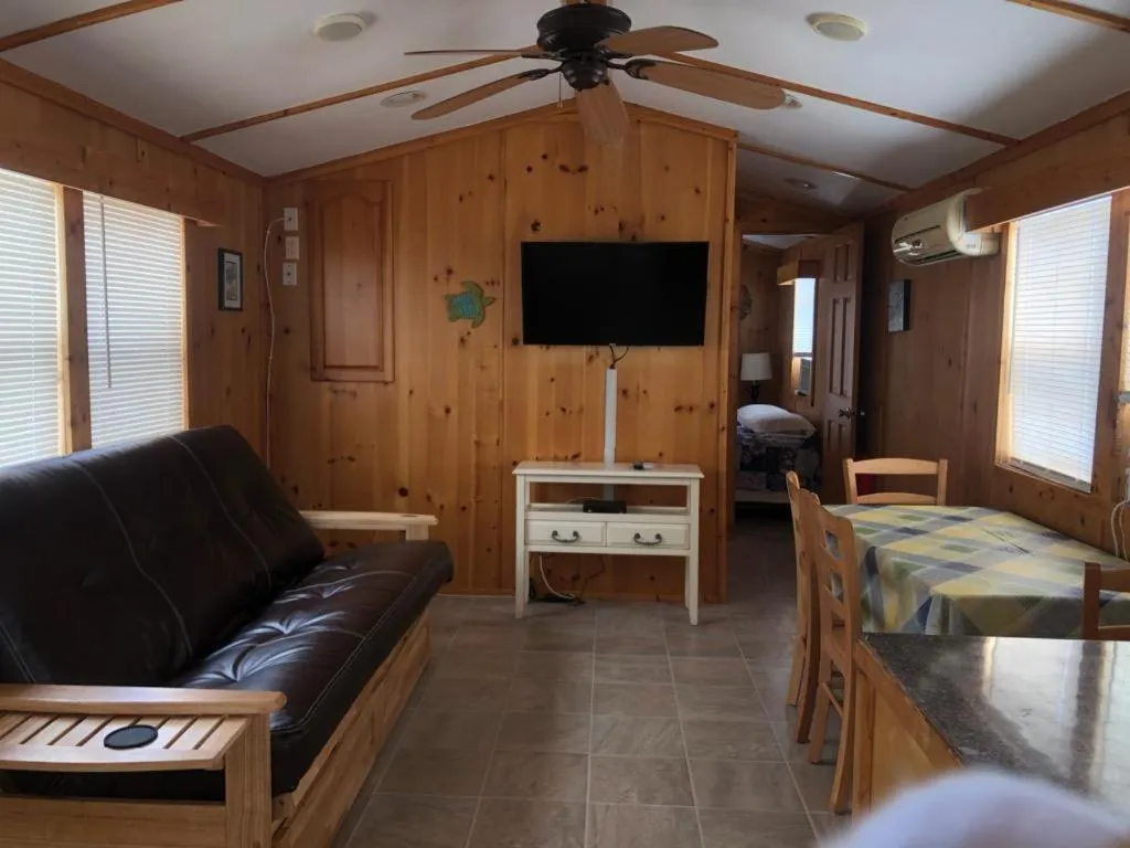 Old Wooden Bridge Resort & Marina