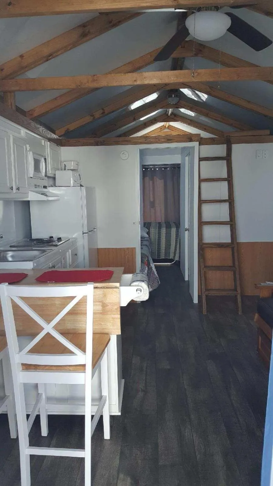 Old Wooden Bridge Resort & Marina