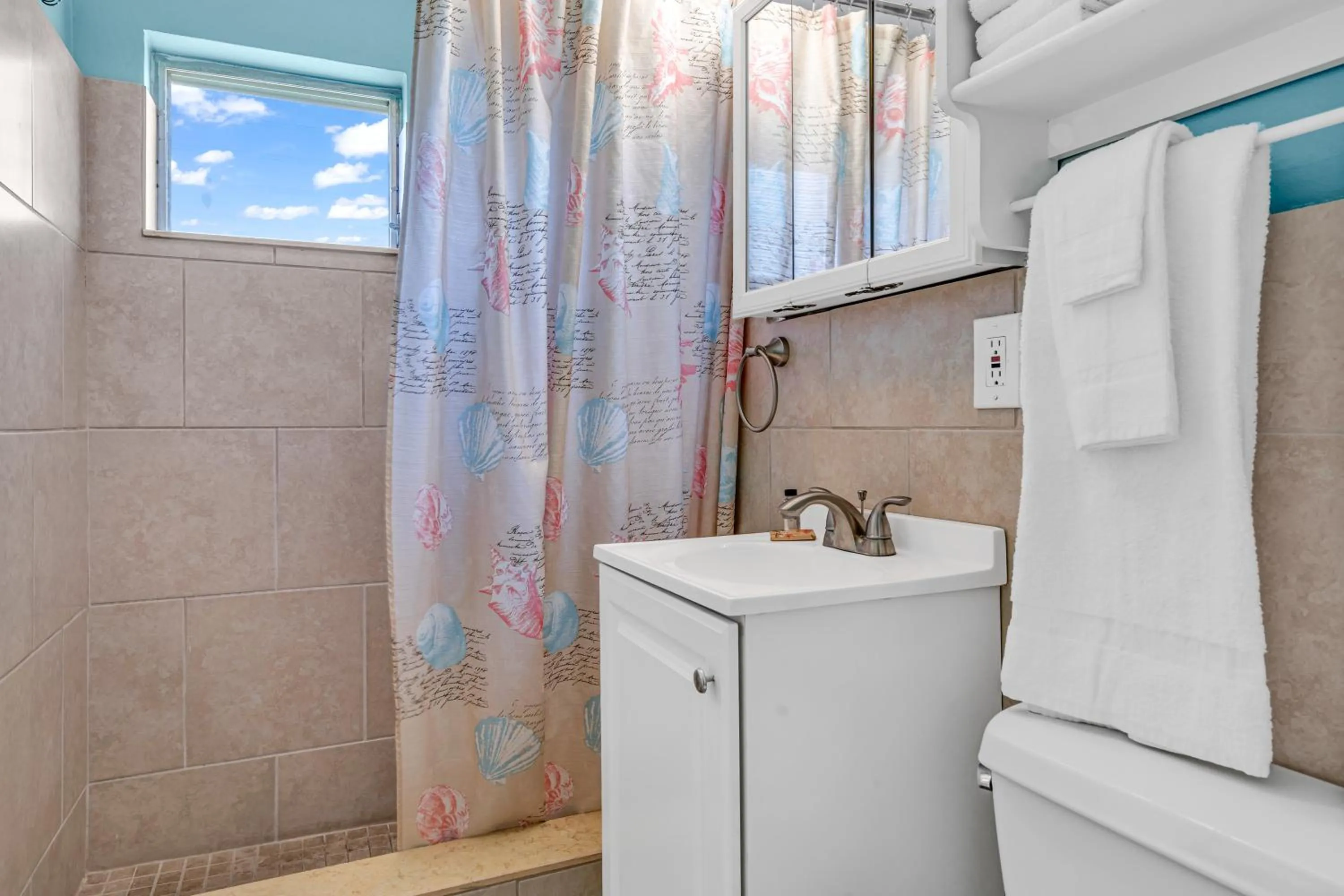 Old Wooden Bridge Resort & Marina