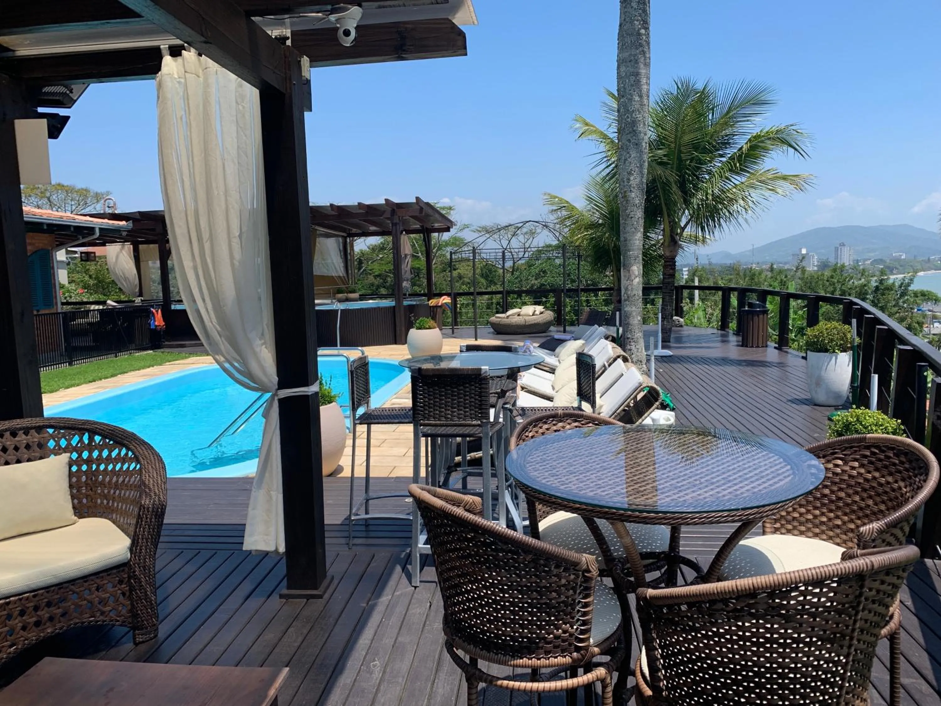 Swimming pool in Pousada Molinha