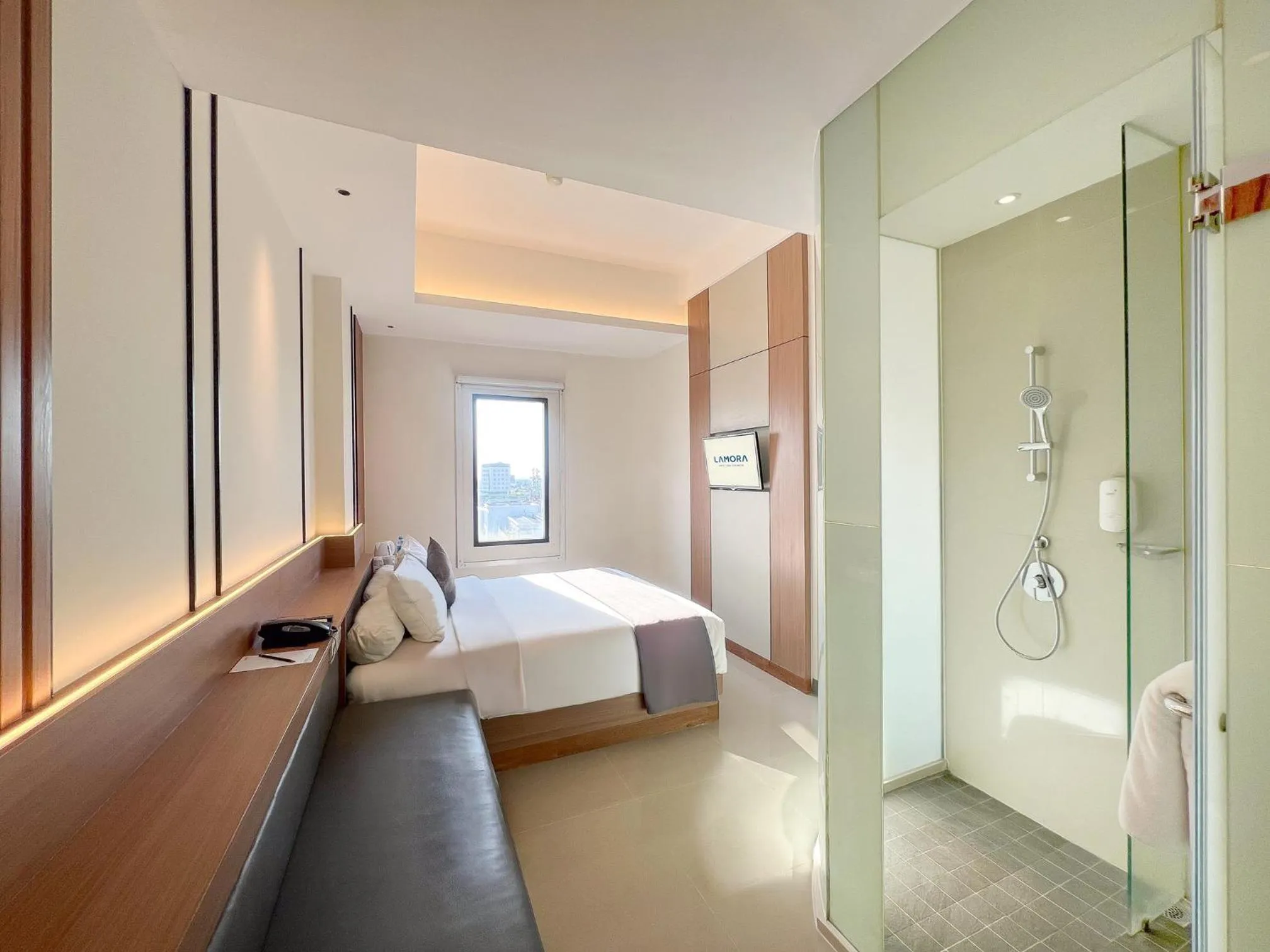 Bedroom, Bed in LAMORA Kota Lama Surabaya