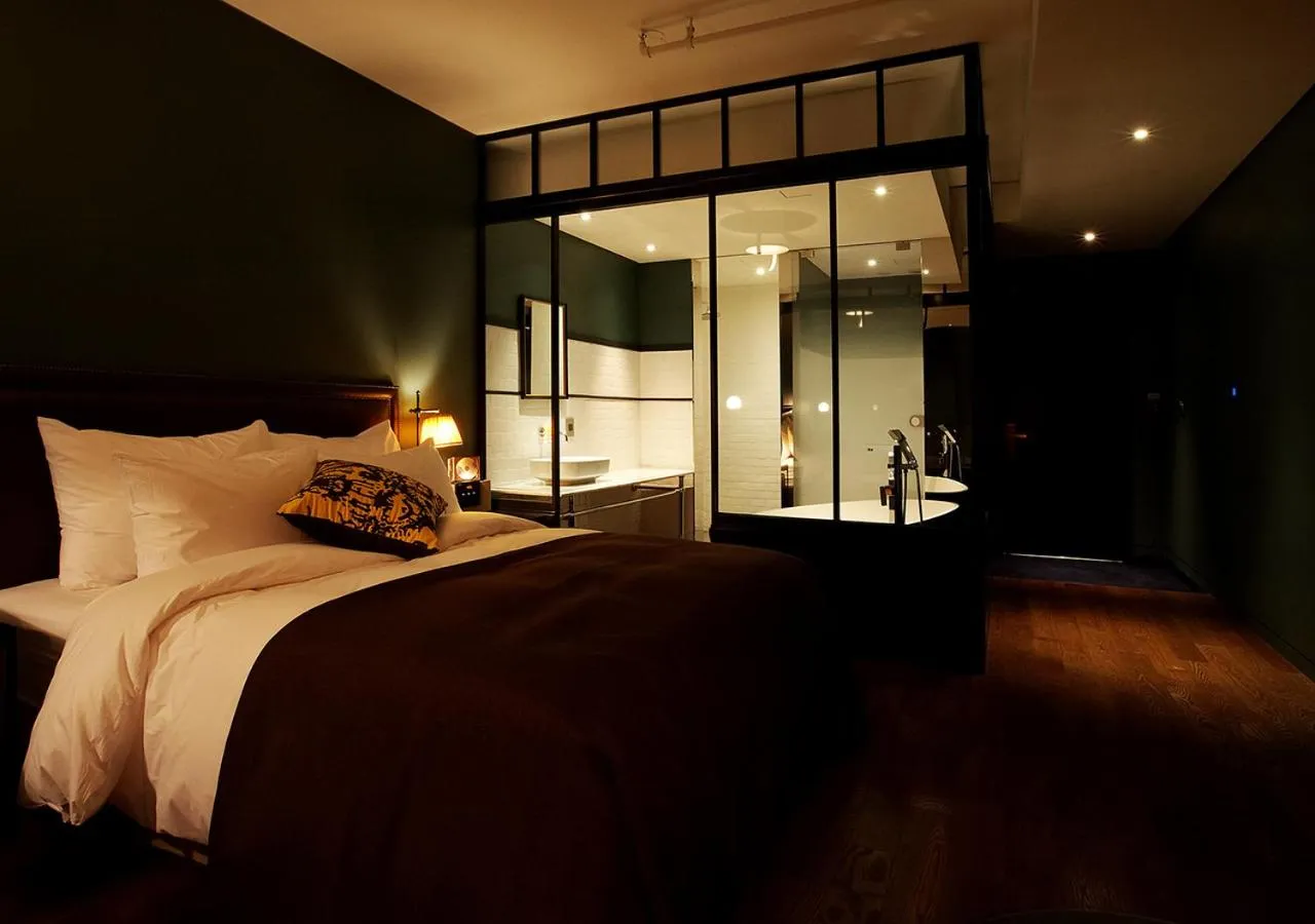 Bed in Lee Design Hotel