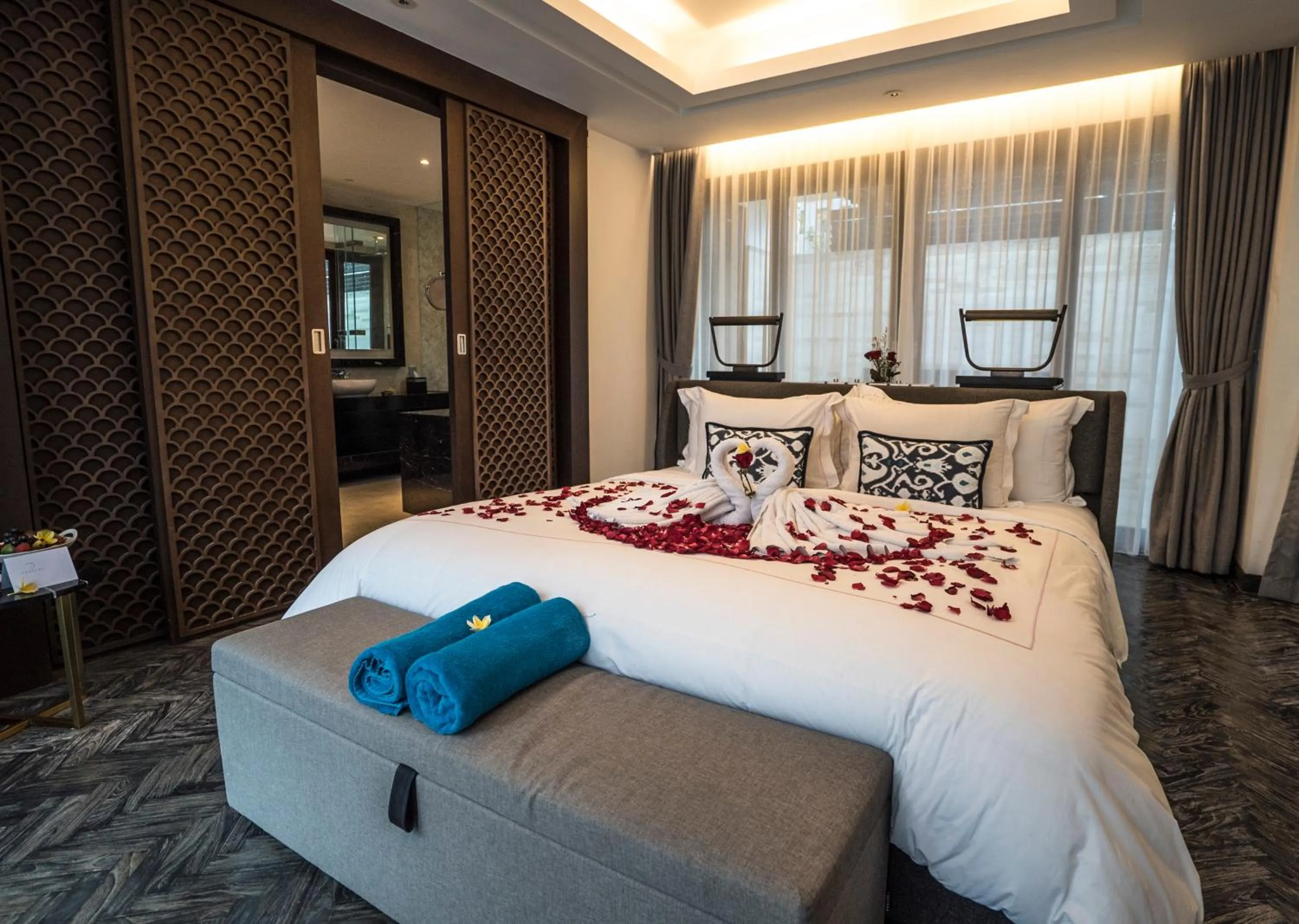 Bedroom, Bed in Prasana Villas by Arjani Resorts
