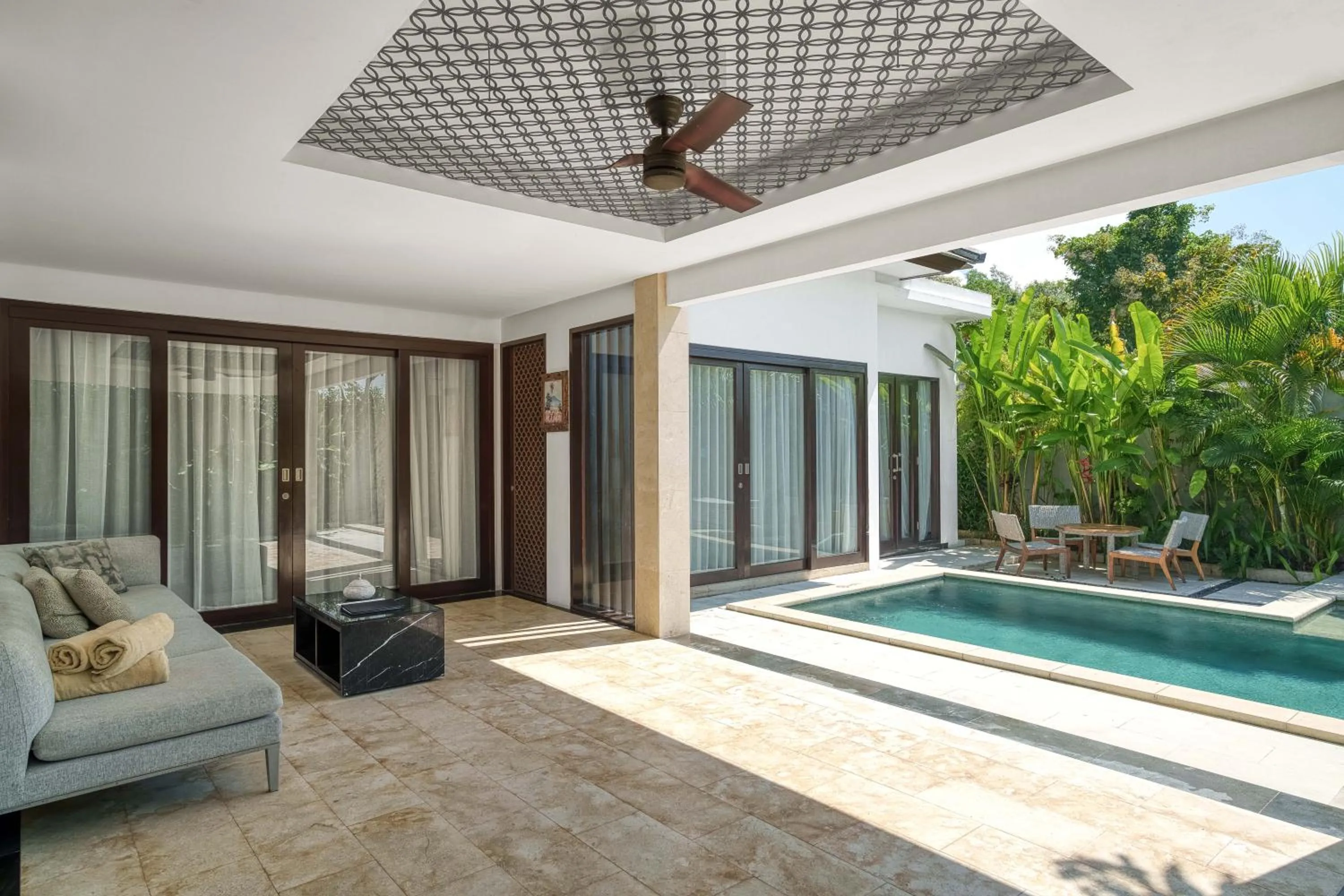 Prasana Villas by Arjani Resorts