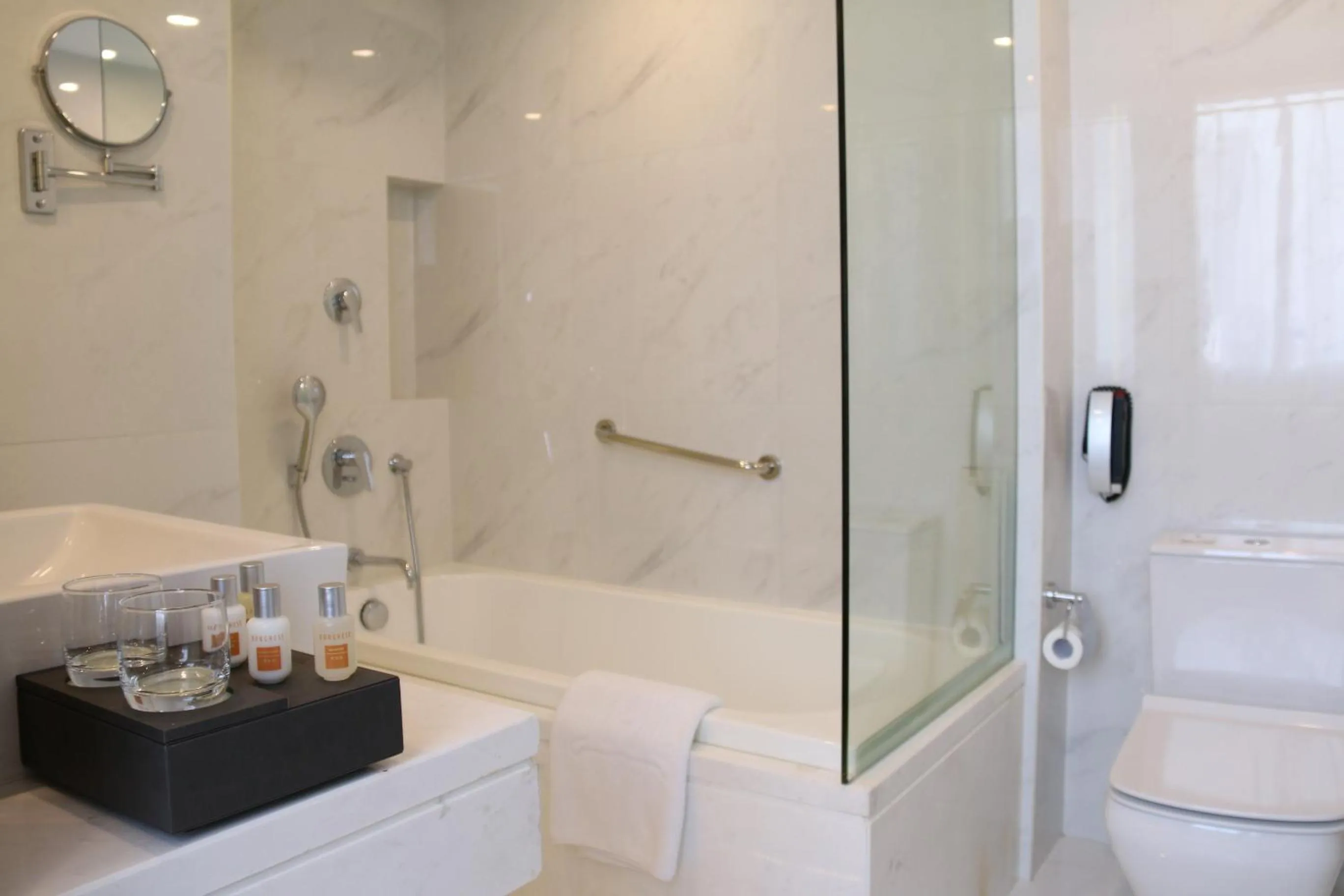 Bathroom in Deacon House Wuxi