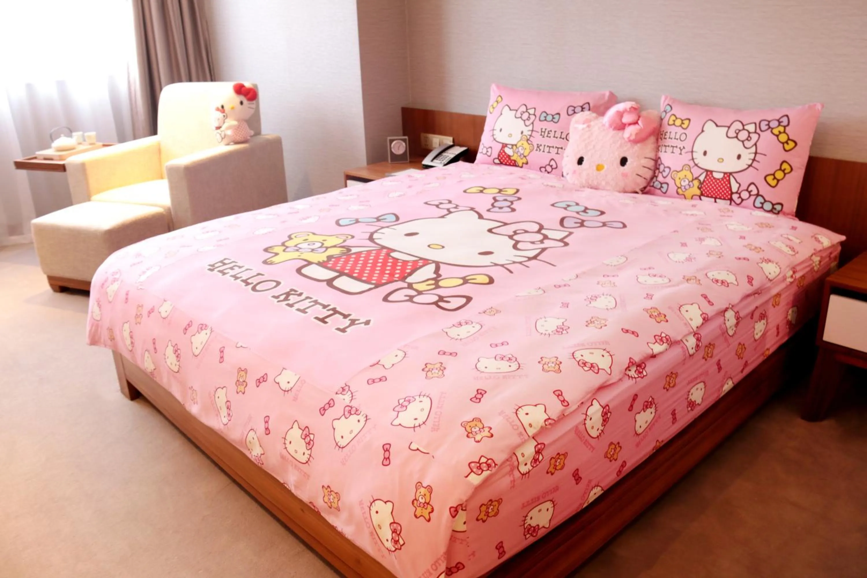 Photo of the whole room in Deacon House Wuxi