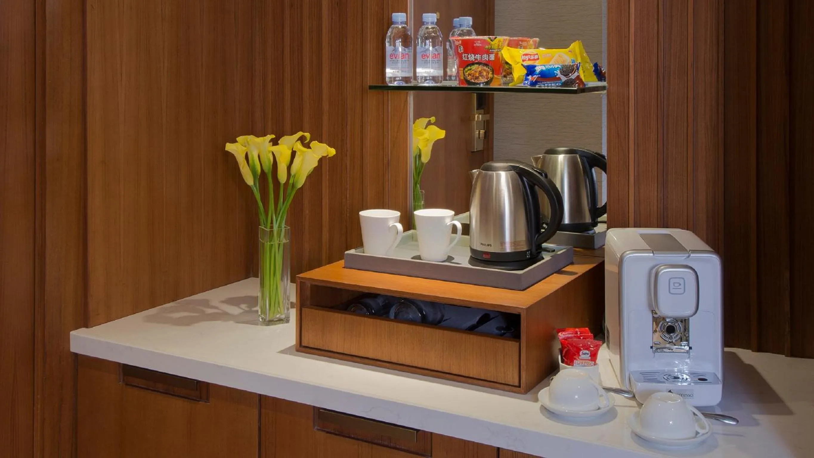 Coffee/Tea Facilities in Deacon House Wuxi