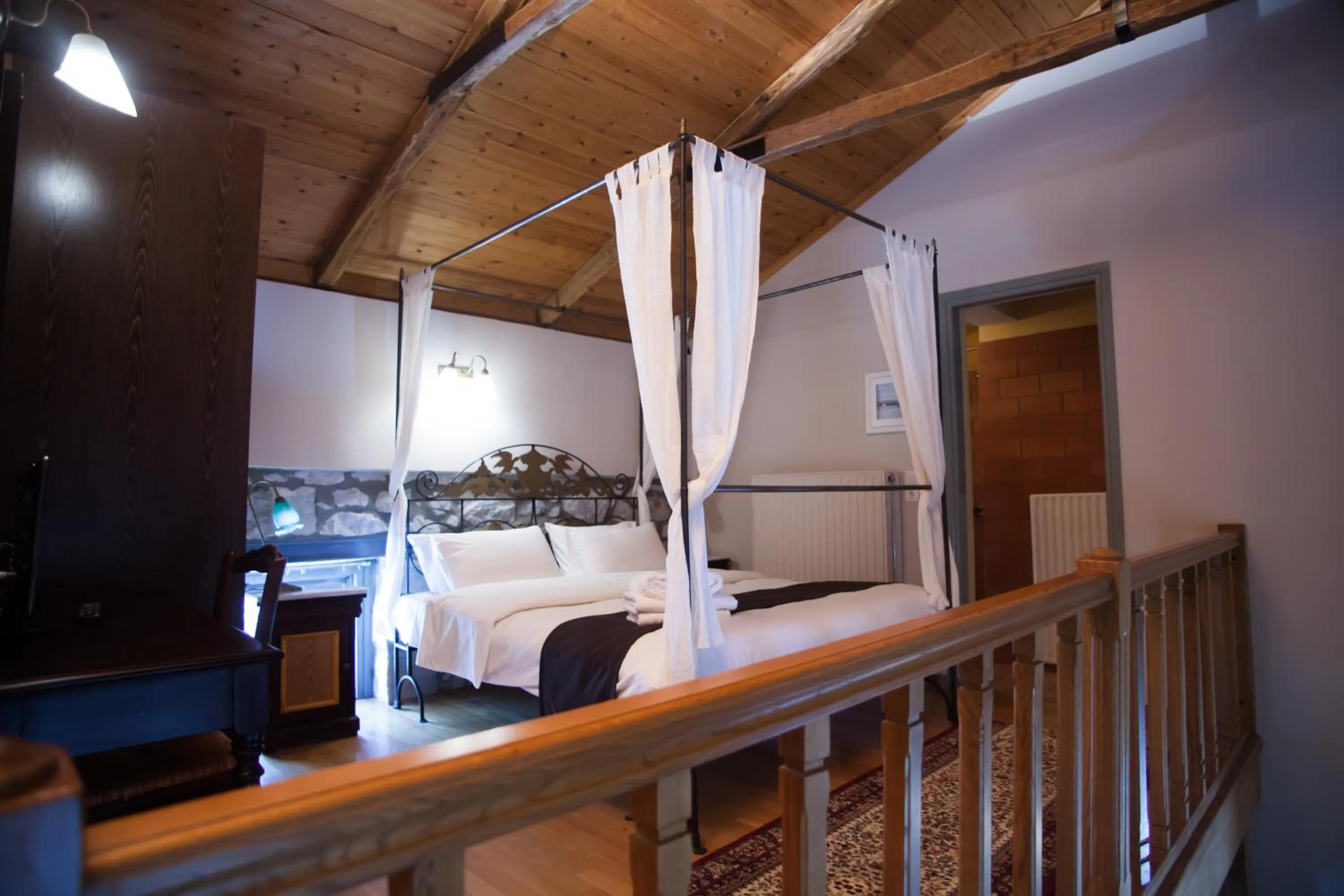 Bedroom, Room Photo in 1821 En Dolianis