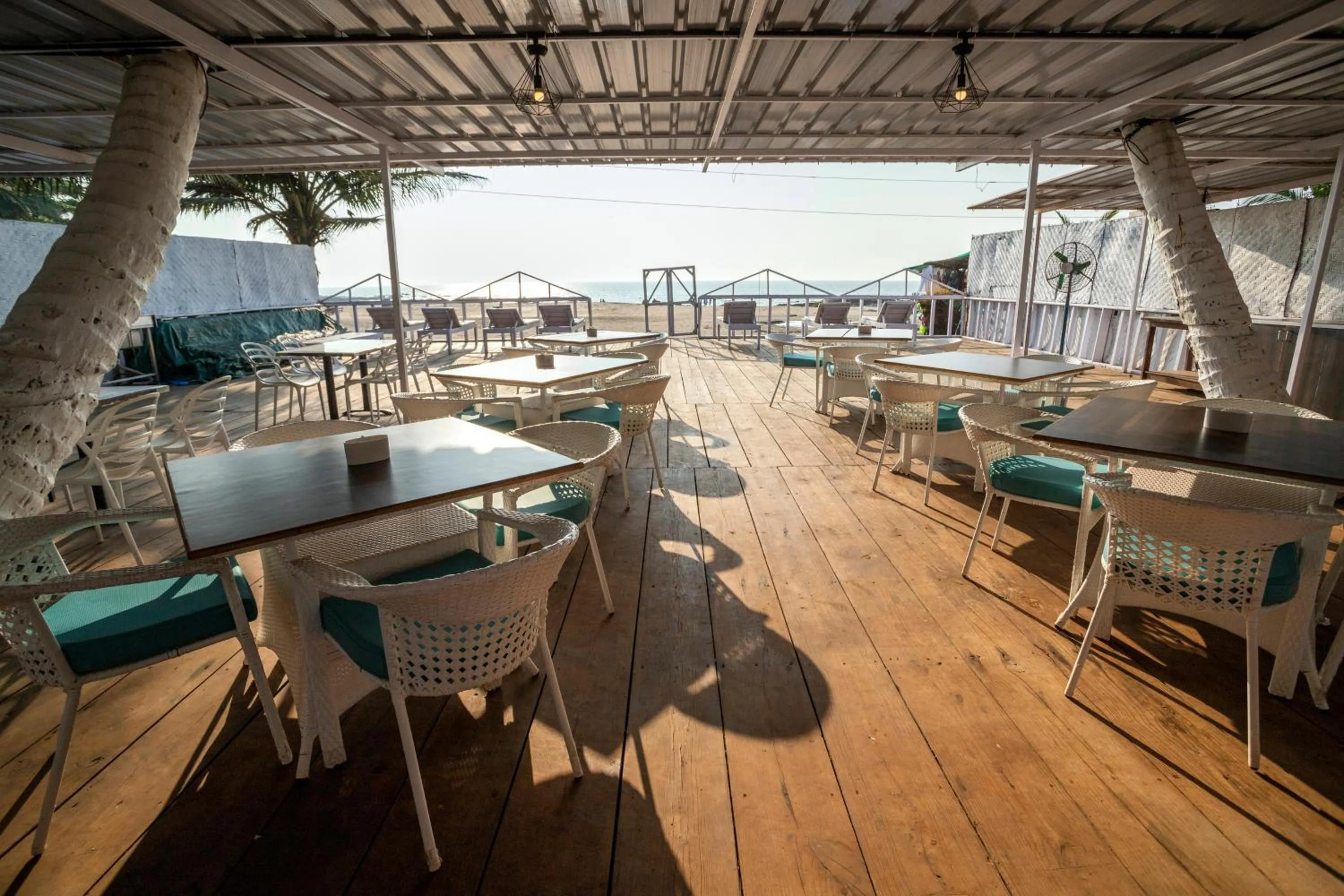 Restaurant/Places to Eat in Antares Beach Resort, Vagator