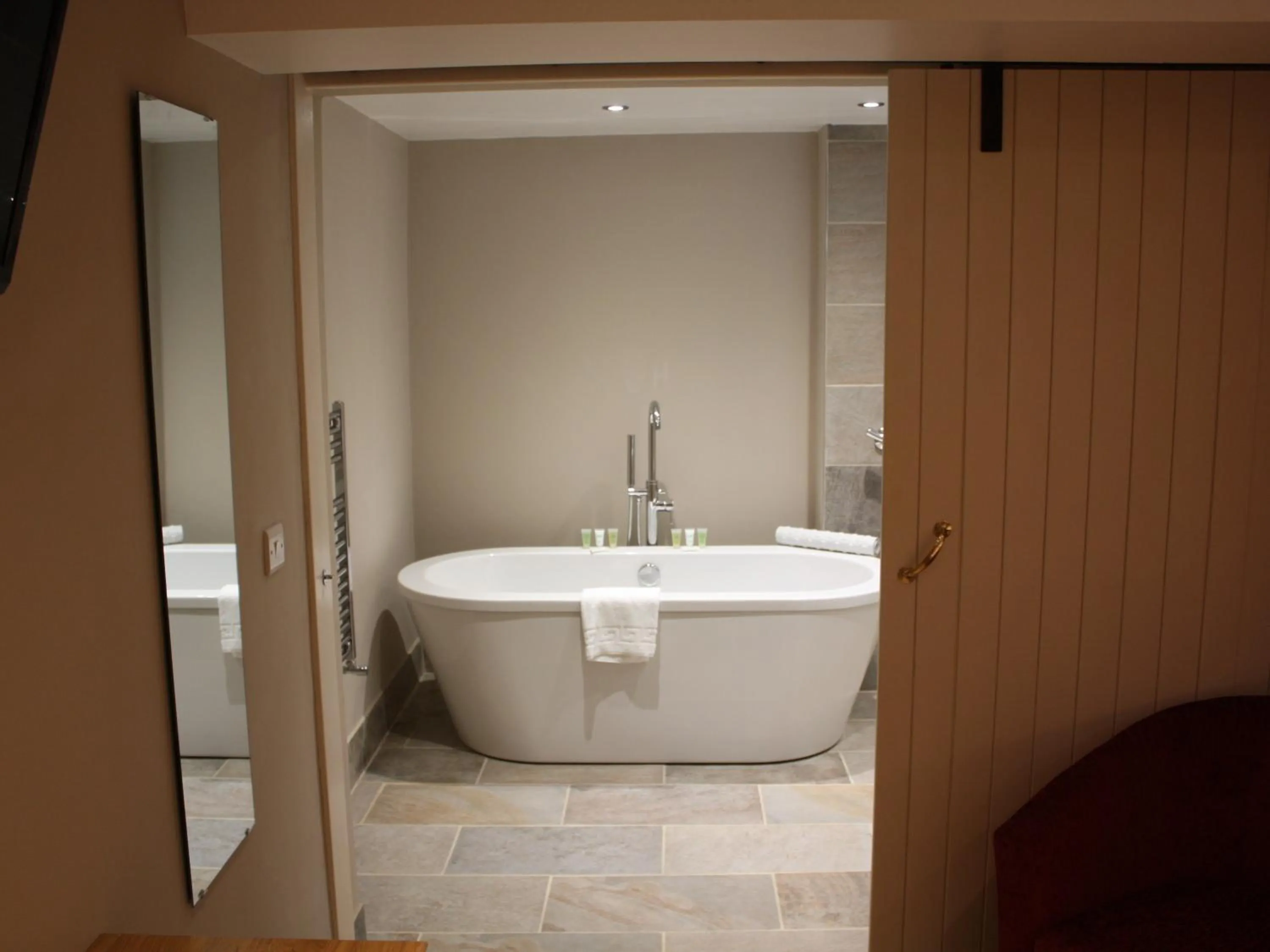 Bathroom in The Lion at West Pennard